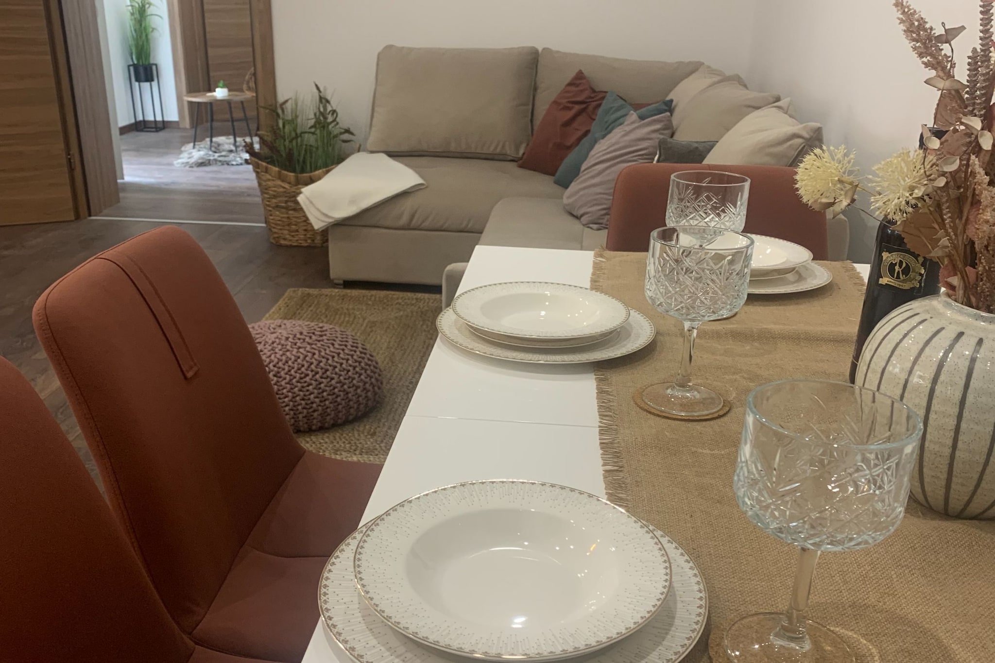 Villa Julia - One Bedroom Apartment 3-Dining room