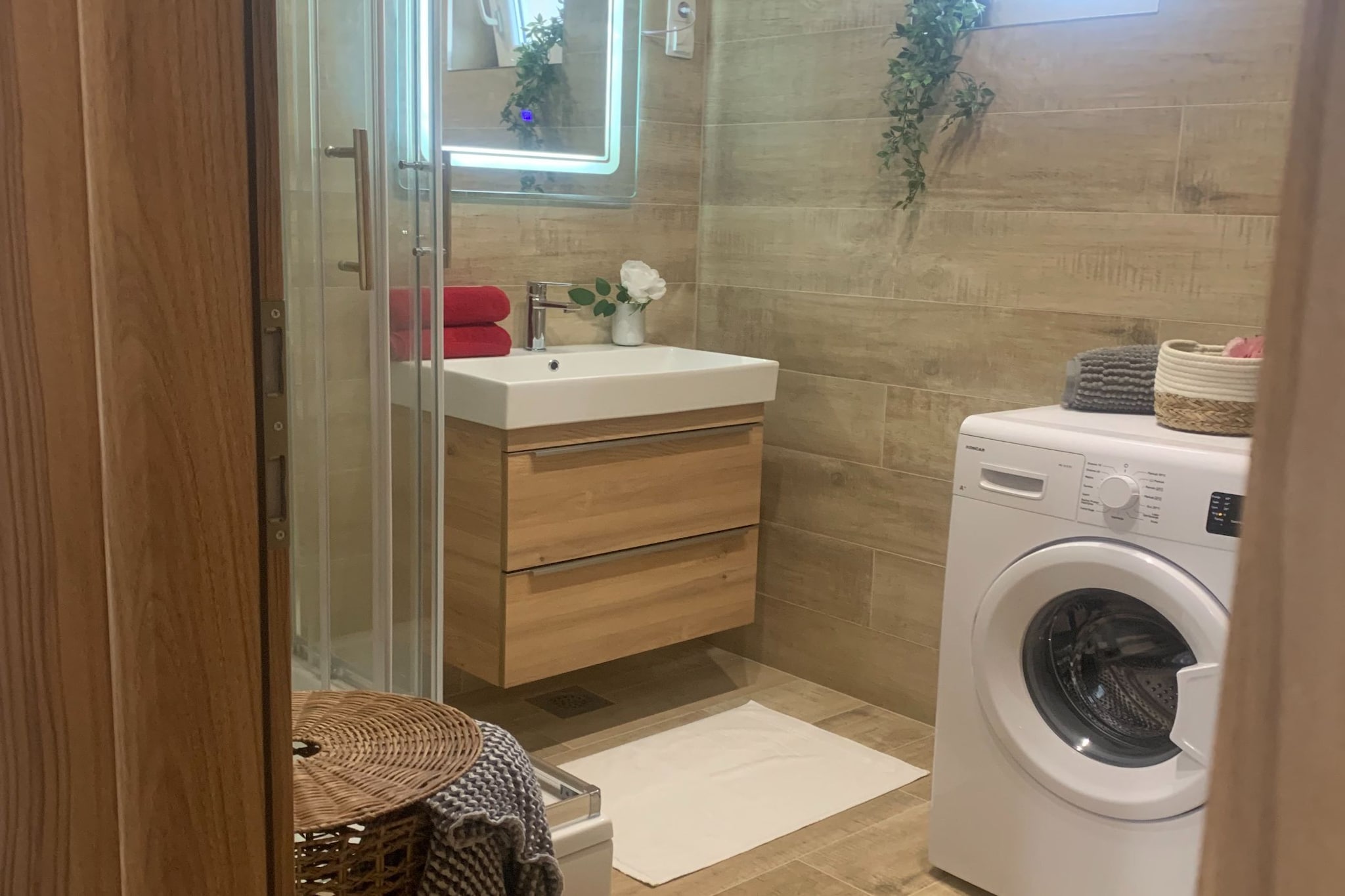 Villa Julia - One Bedroom Apartment 3-Bathroom