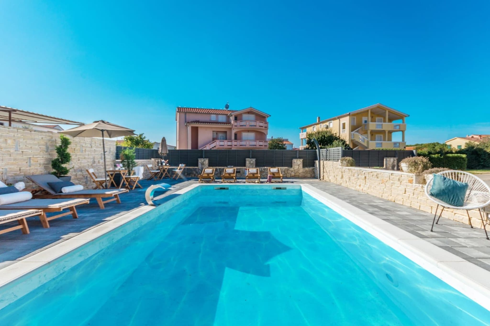 Villa Julia - One Bedroom Apartment 3-Pool