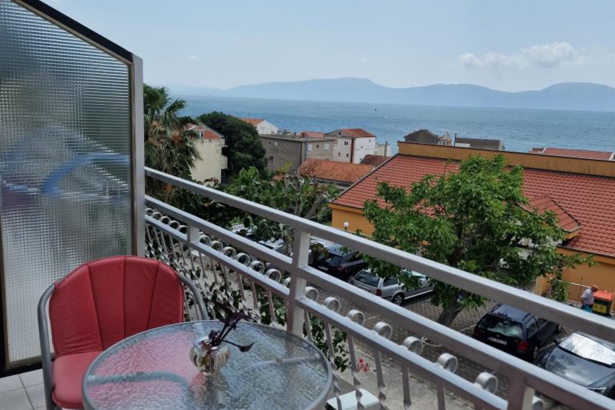 One Bedroom Apartment with Balcony and Sea View 3-Terrasbalkon