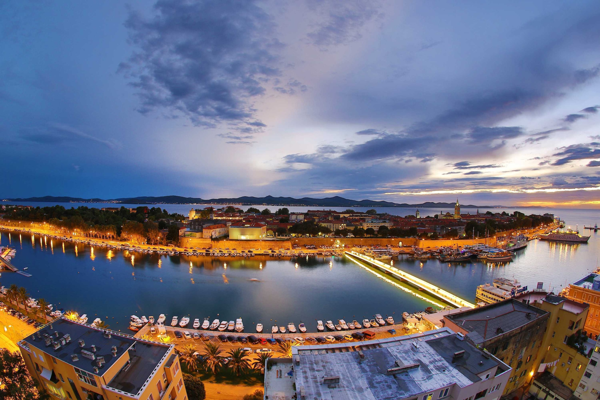 Apartments Kapetan - Comfort Studio Apartment with Terrace-View