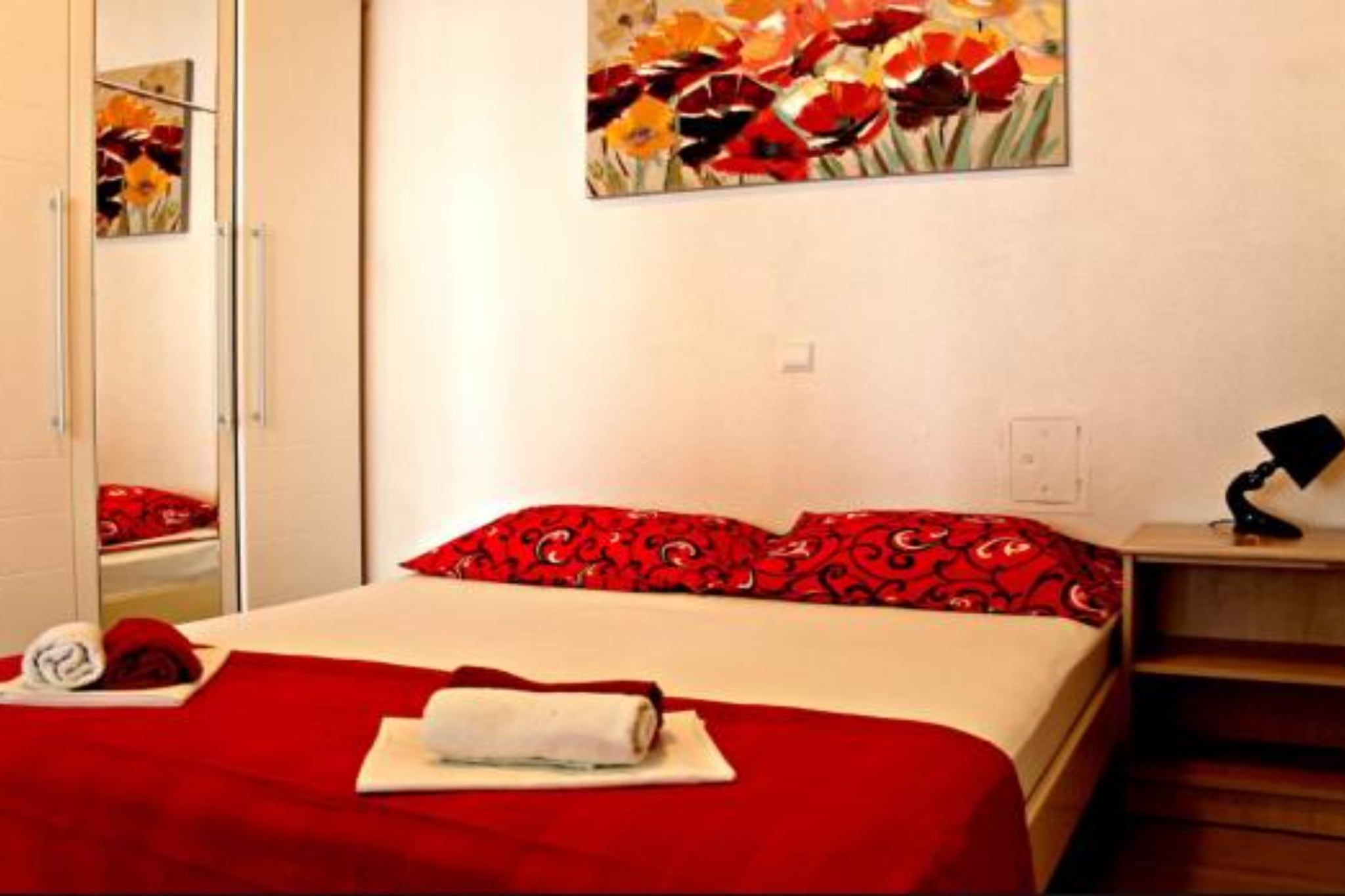 Sea View Apartments Lendic Podgora - Comfort Studio Apartment with  Balcony and Sea View-Living room