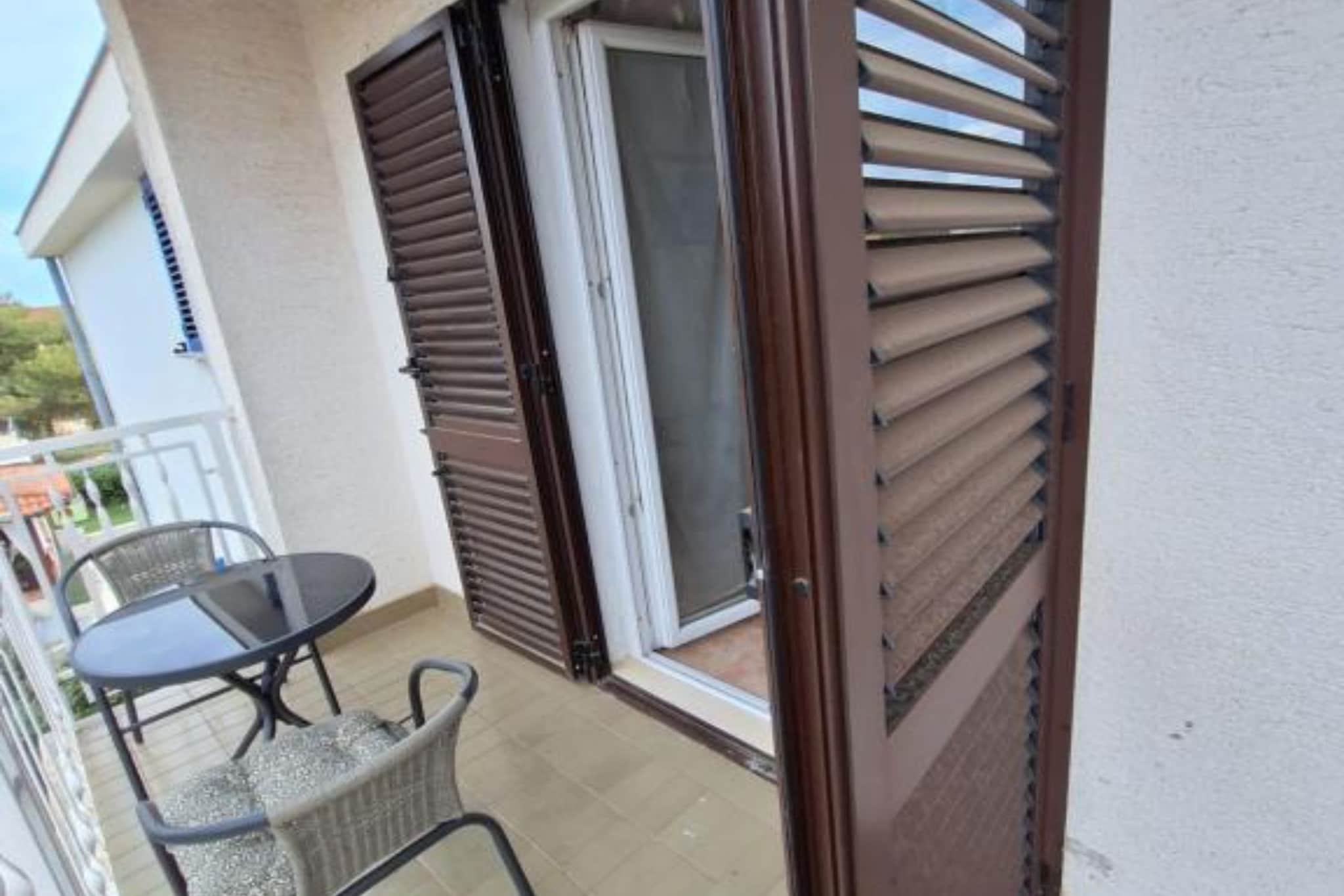 Apartments Villa Šesto - Classic One Bedroom Apartment with Balcony(3)-Balcon-terrasse