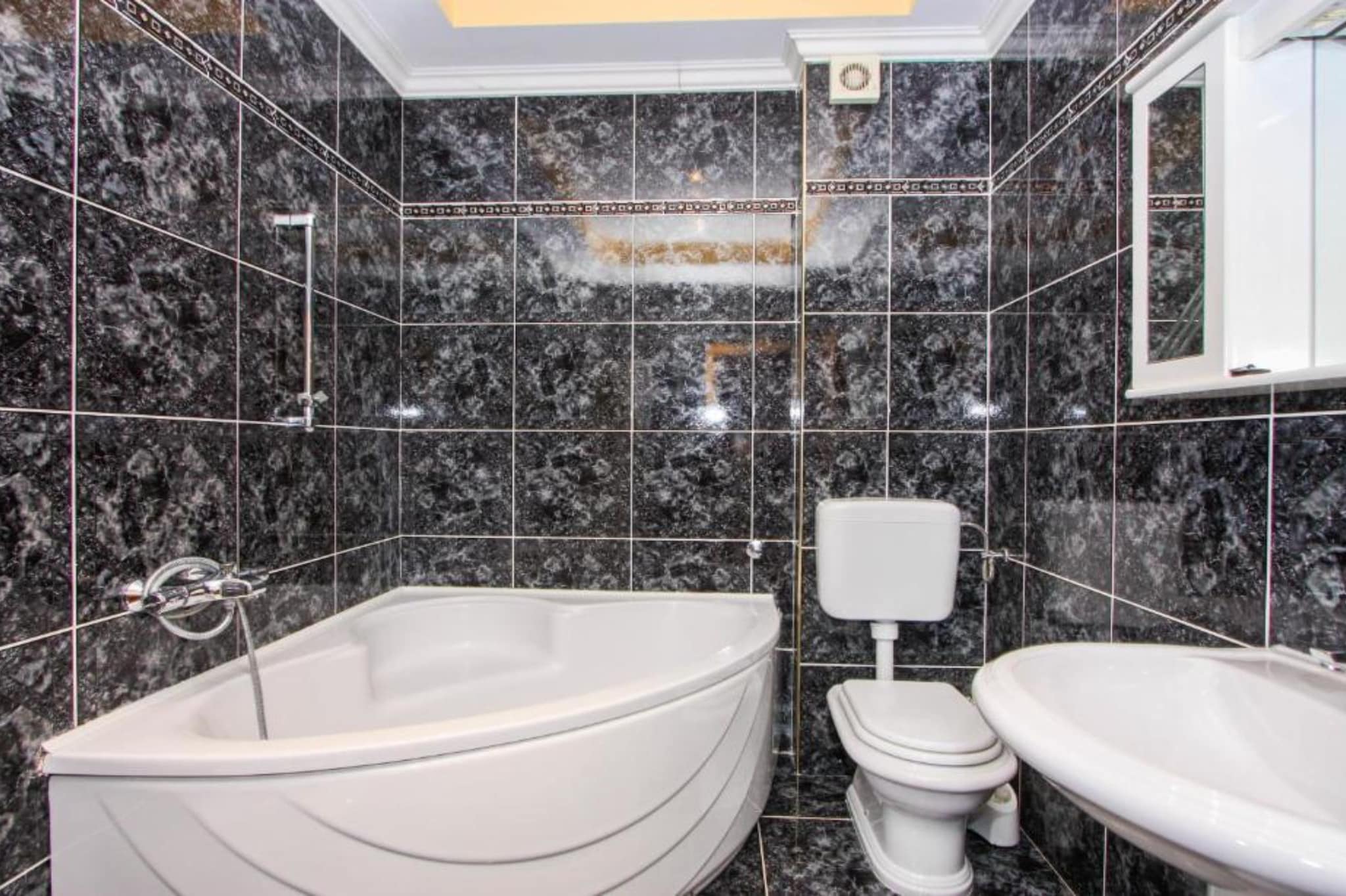 Peaceful Apartments With Style  - Two Bedroom Bedroom Apartment