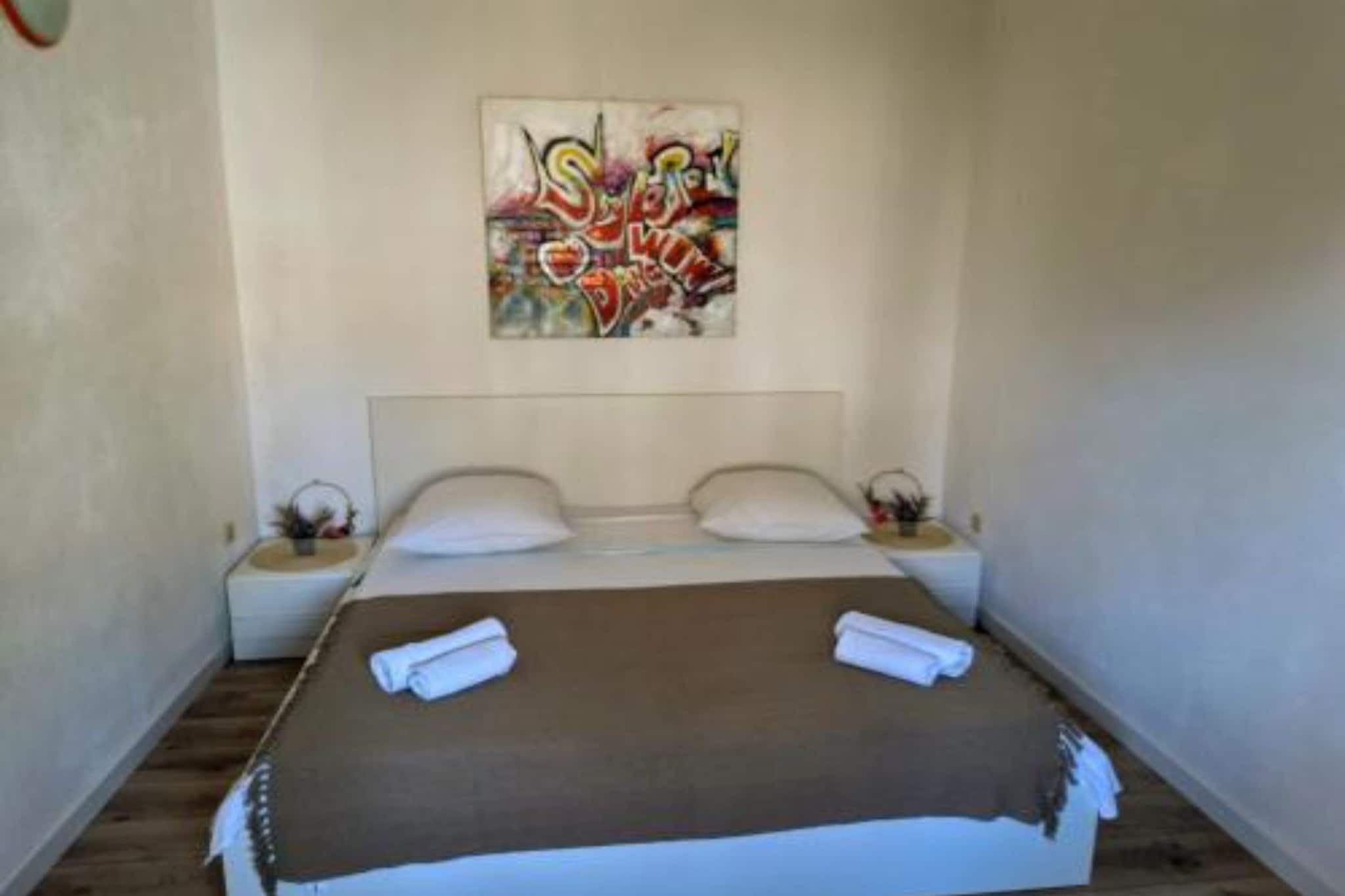 Apartments Kegalj - Studio with Pool View