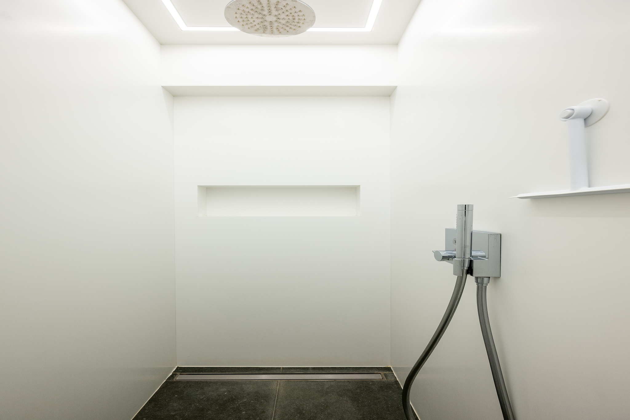 STRAND 8A-Badkamer