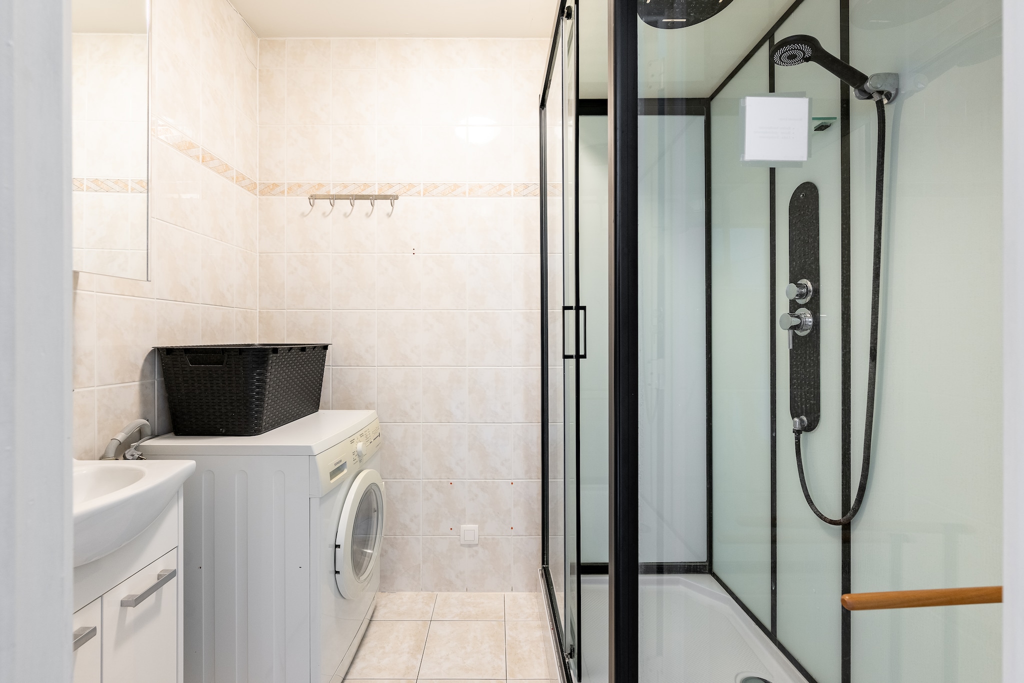 MON REPOS 2-Badkamer