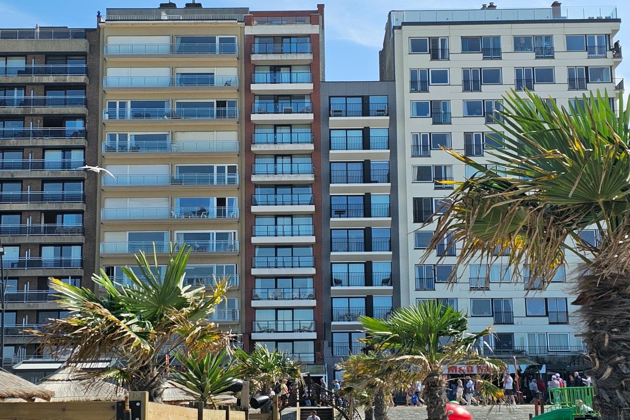 On the 9th floor: (open kitchen(hob(electric), electric kettle, toaster, coffee machine(filter, pads), oven, microwave, dishwasher, freezer, dishes and cutlery), Living/diningroom(TV(flatscreen, digital), dining table, seating area), bedroom(double bed(twin duvet, 160 x 200 cm)), bedroom(double bed(twin duvet, 160 x 200 cm)), bathroom(shower, washbasin), toilet(toilet), Internet access)\n\nbalcony, patio, heating(electric), lift, iron