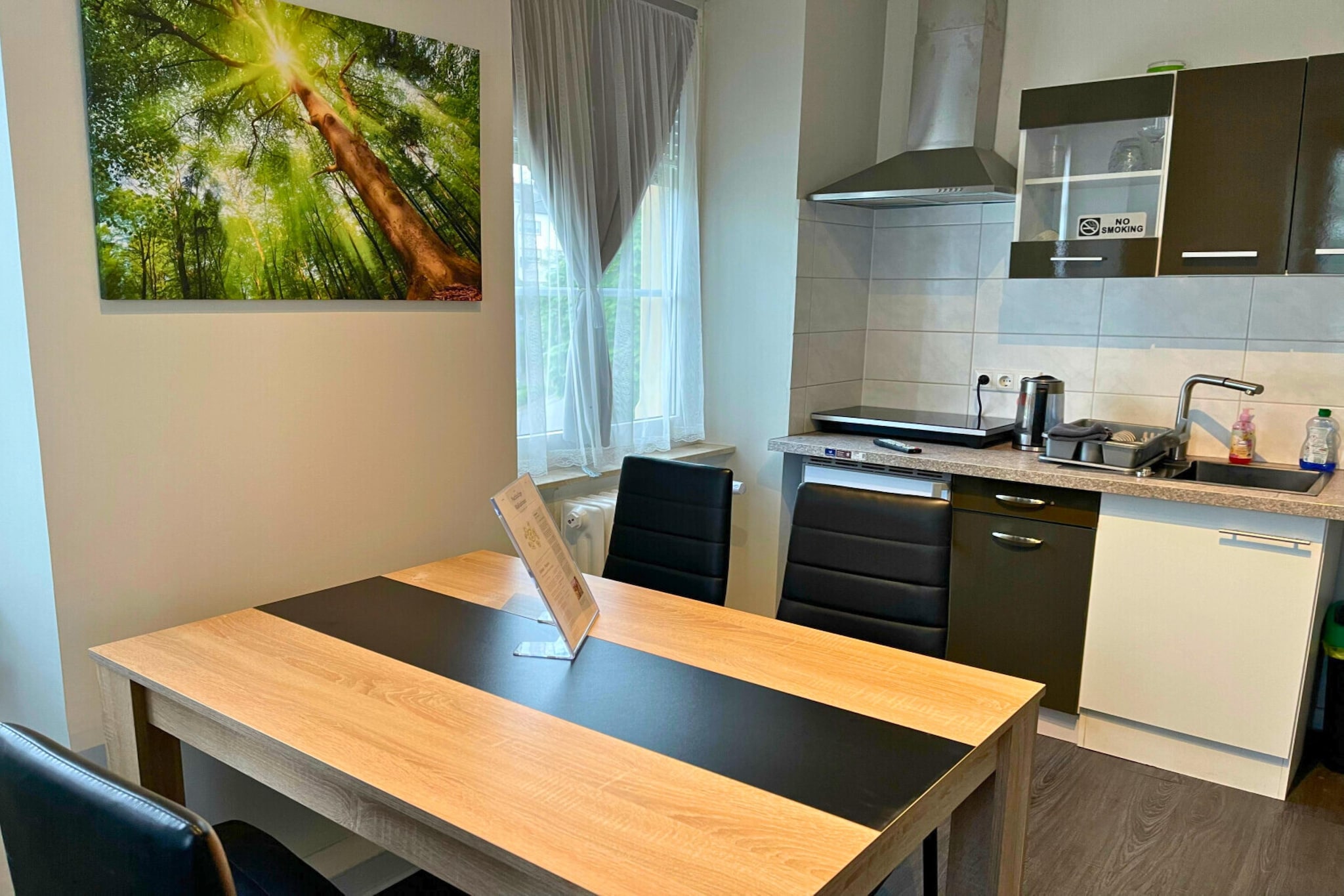 PH2 Apartment mit 2 Schlafzimmern Pellinger-Hof-Küche