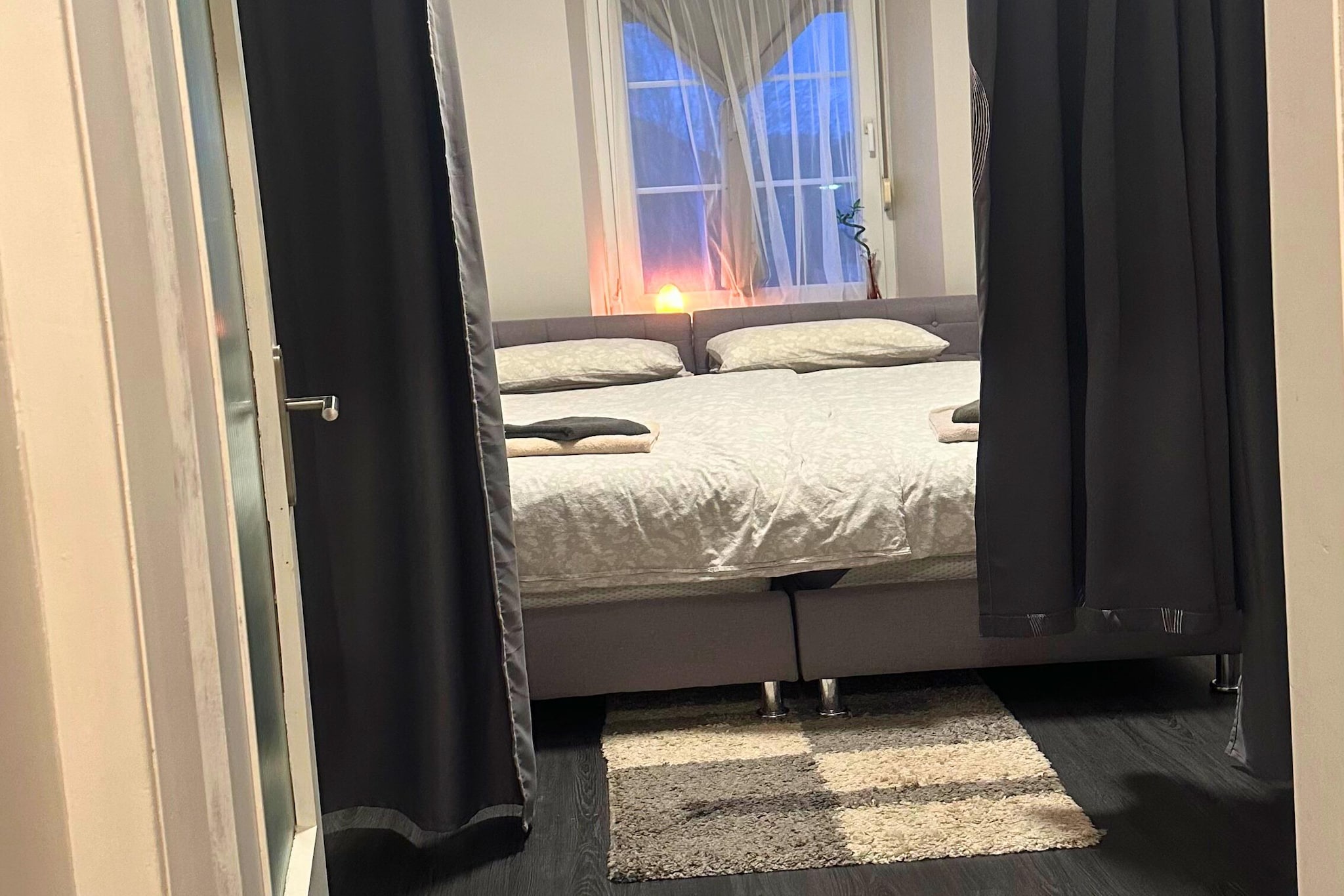 PH2 Apartment mit 2 Schlafzimmern Pellinger-Hof-Schlafzimmer