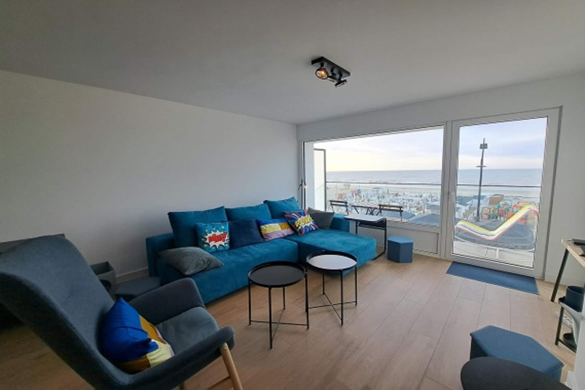 EXCELSIOR 15F-Woonkamer
