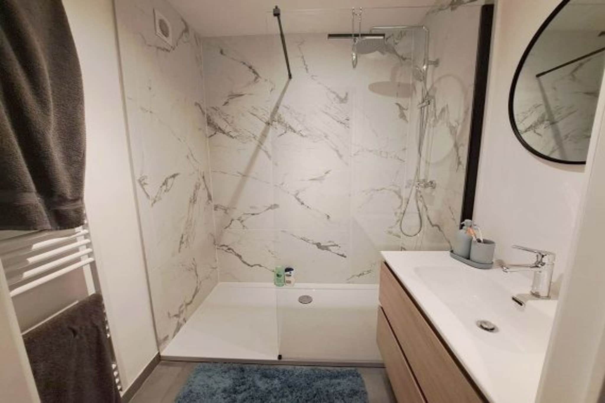 EXCELSIOR 15F-Badkamer