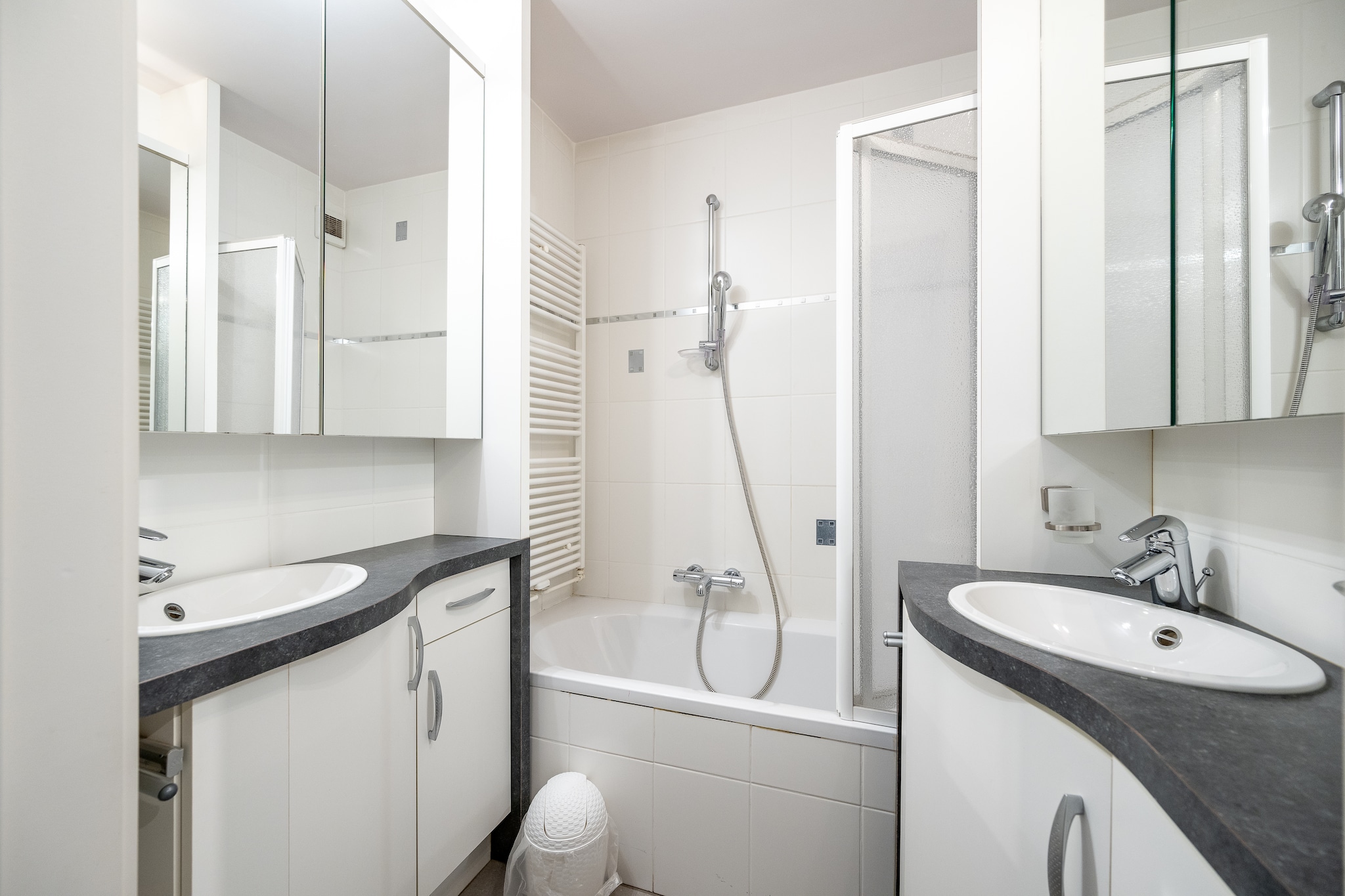 EXCELSIOR 28C-Badkamer