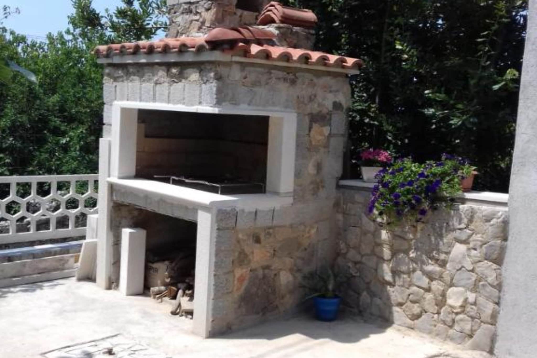 Apartment Magdic - Two Bedroom Apartment with Terrace