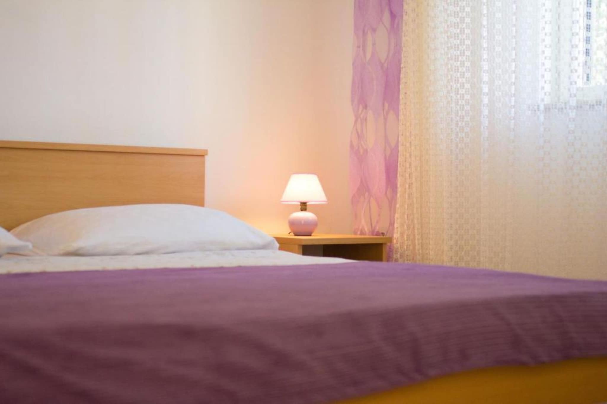 Apartment Magdic - Two Bedroom Apartment with Terrace-Schlafzimmer