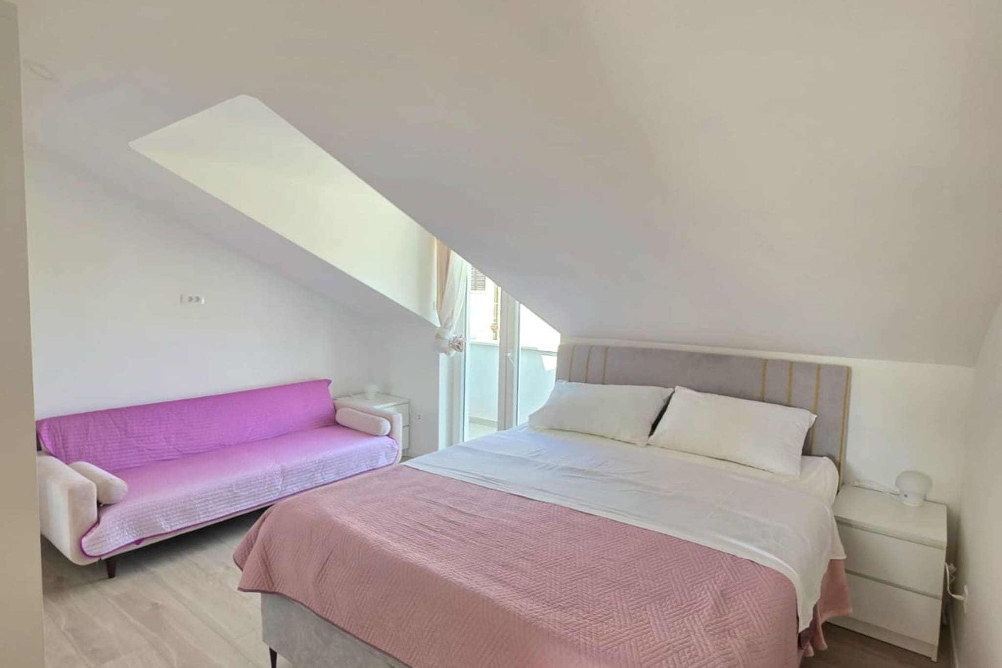 Penthouse Apartment Dijana - One Bedroom Apartment with Terrace-Schlafzimmer