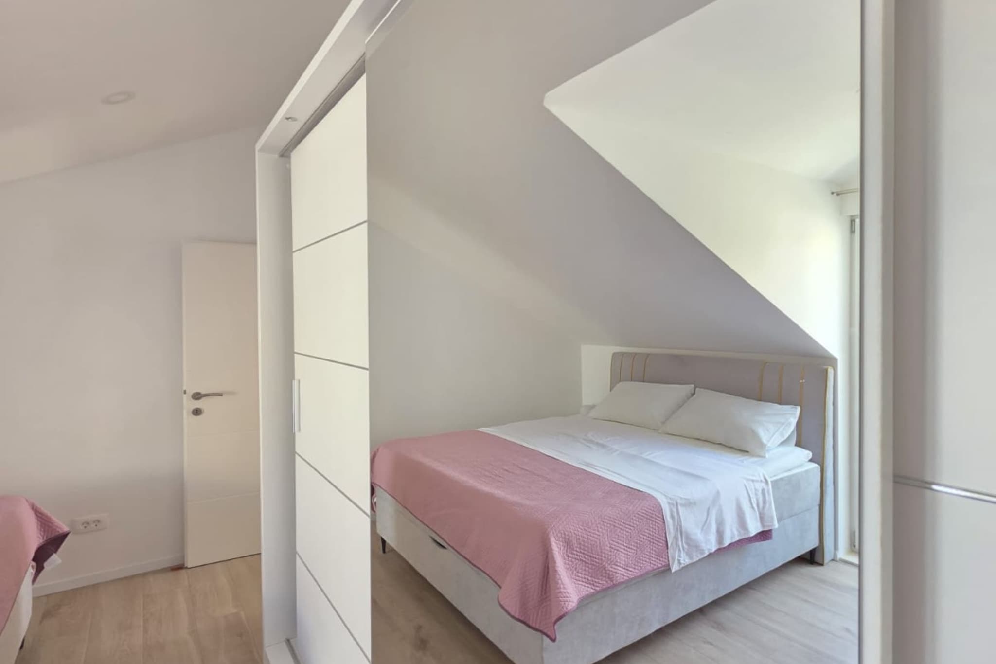Penthouse Apartment Dijana - One Bedroom Apartment with Terrace-Schlafzimmer