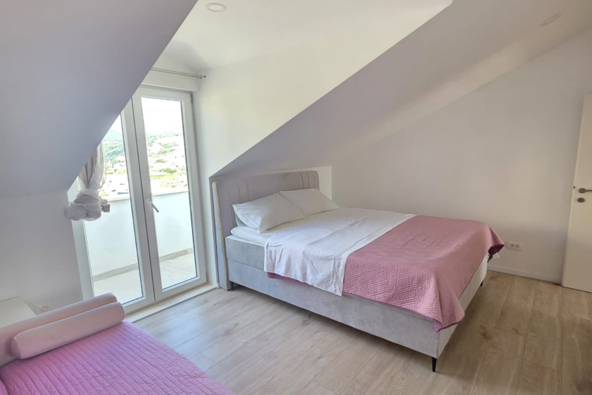Penthouse Apartment Dijana - One Bedroom Apartment with Terrace-Schlafzimmer