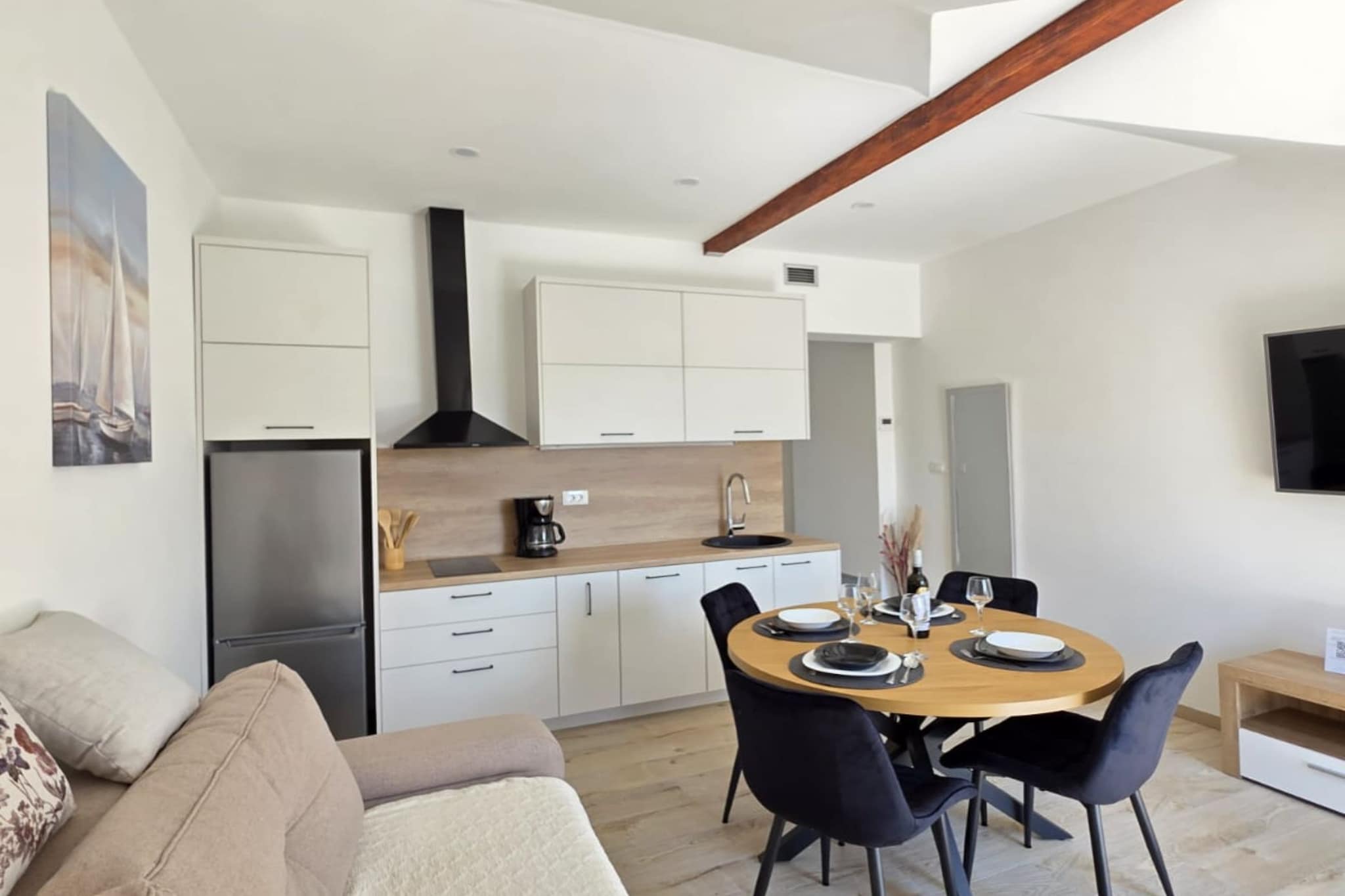 Penthouse Apartment Dijana - One Bedroom Apartment with Terrace-Küche