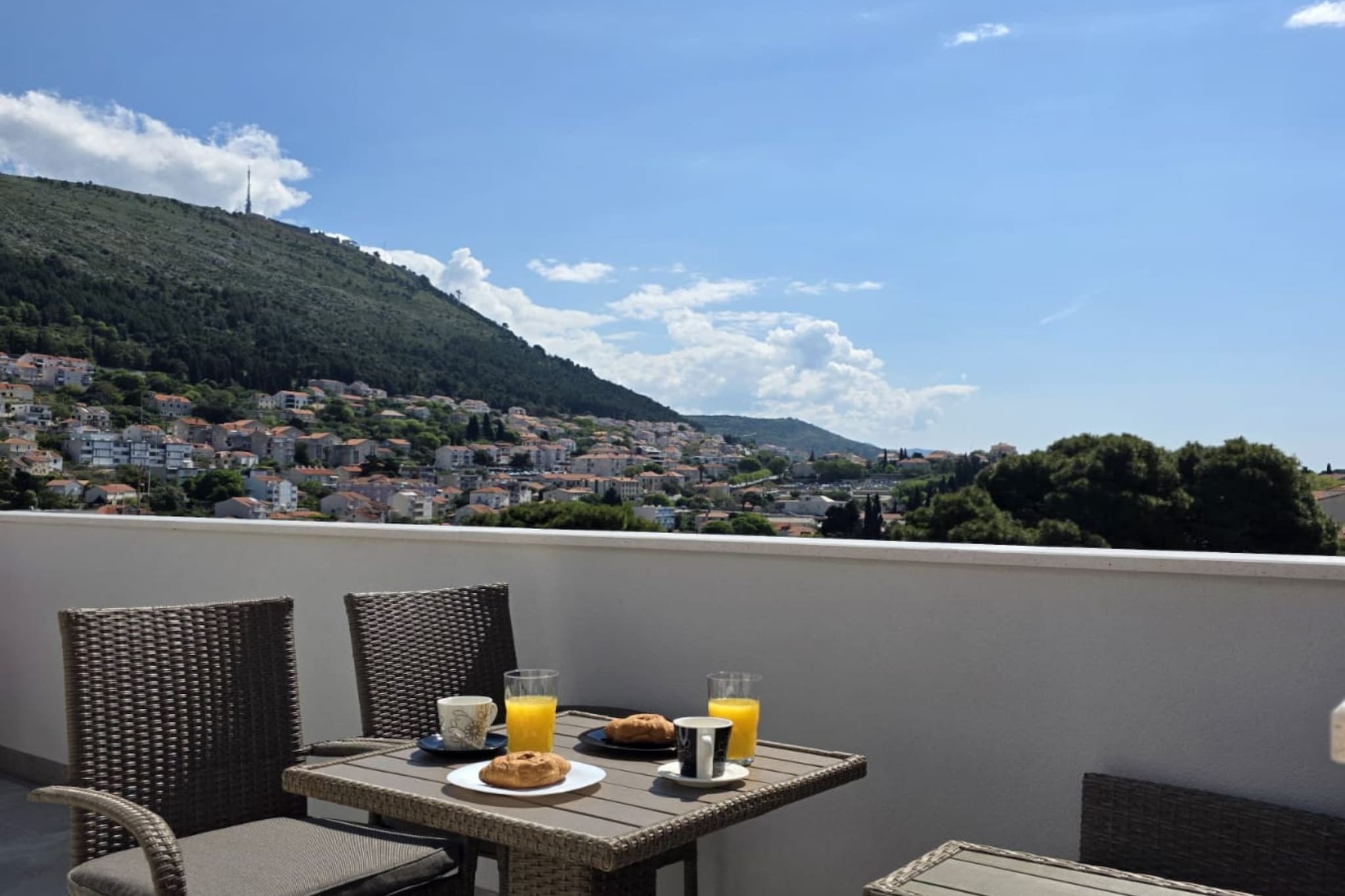 Penthouse Apartment Dijana - One Bedroom Apartment with Terrace-Terrasse