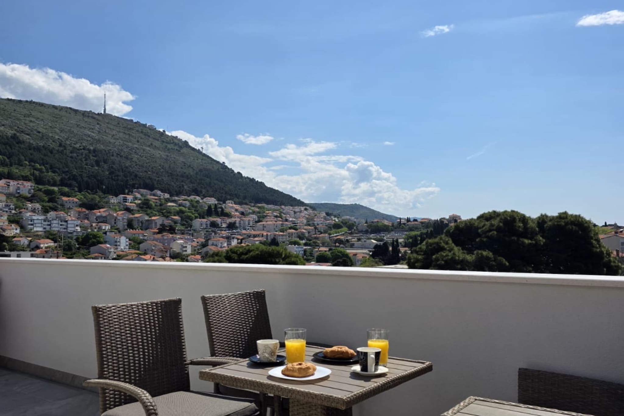 Penthouse Apartment Dijana - One Bedroom Apartment with Terrace-Terrasse