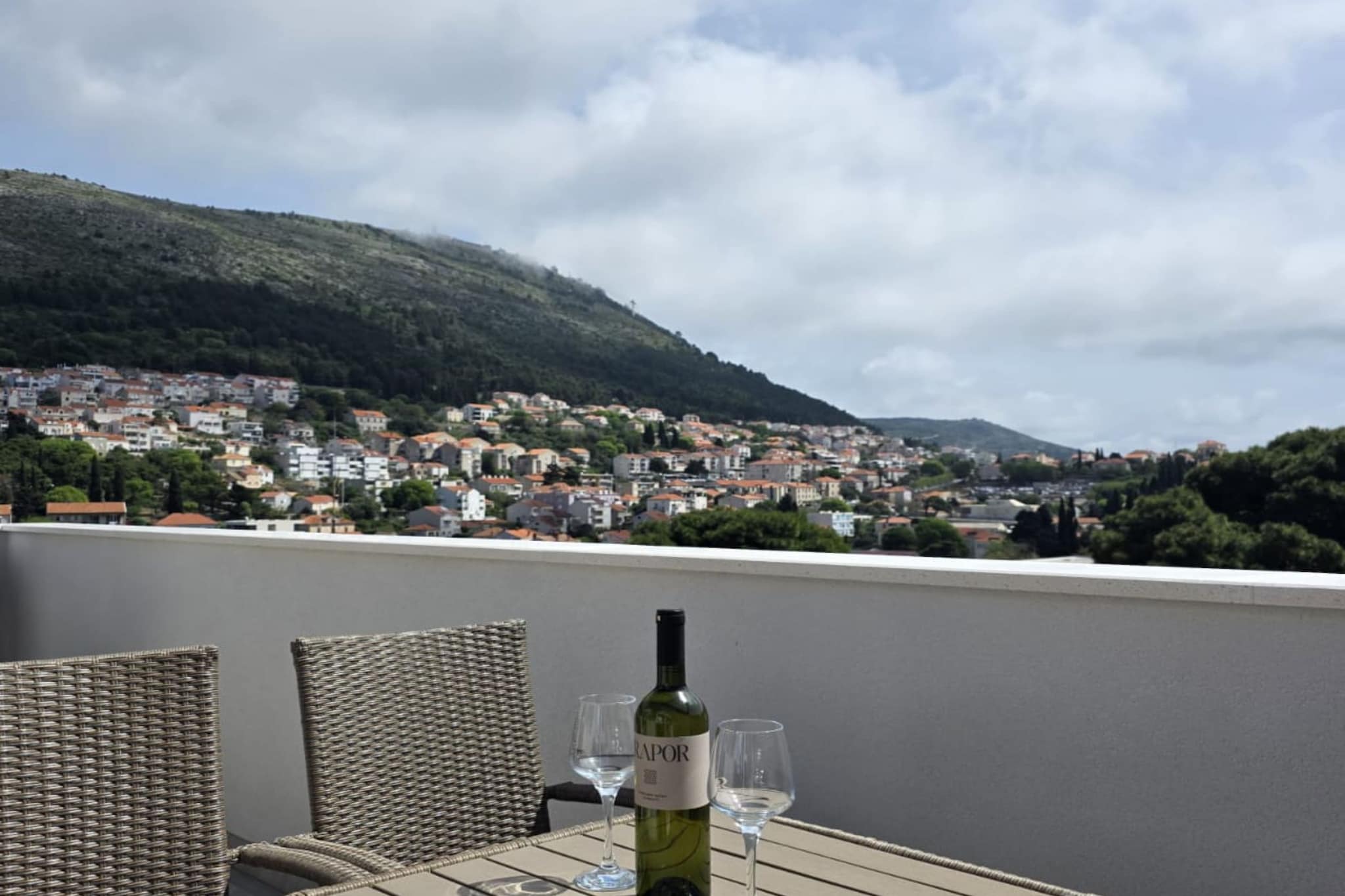 Penthouse Apartment Dijana - One Bedroom Apartment with Terrace-Terrasse