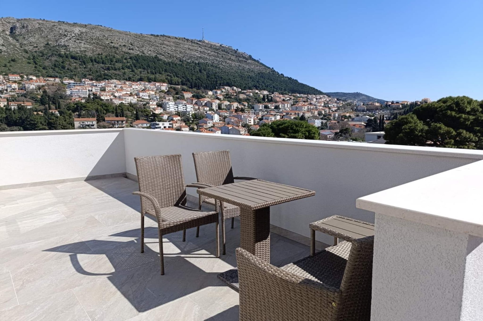 Penthouse Apartment Dijana - One Bedroom Apartment with Terrace-Terrasse