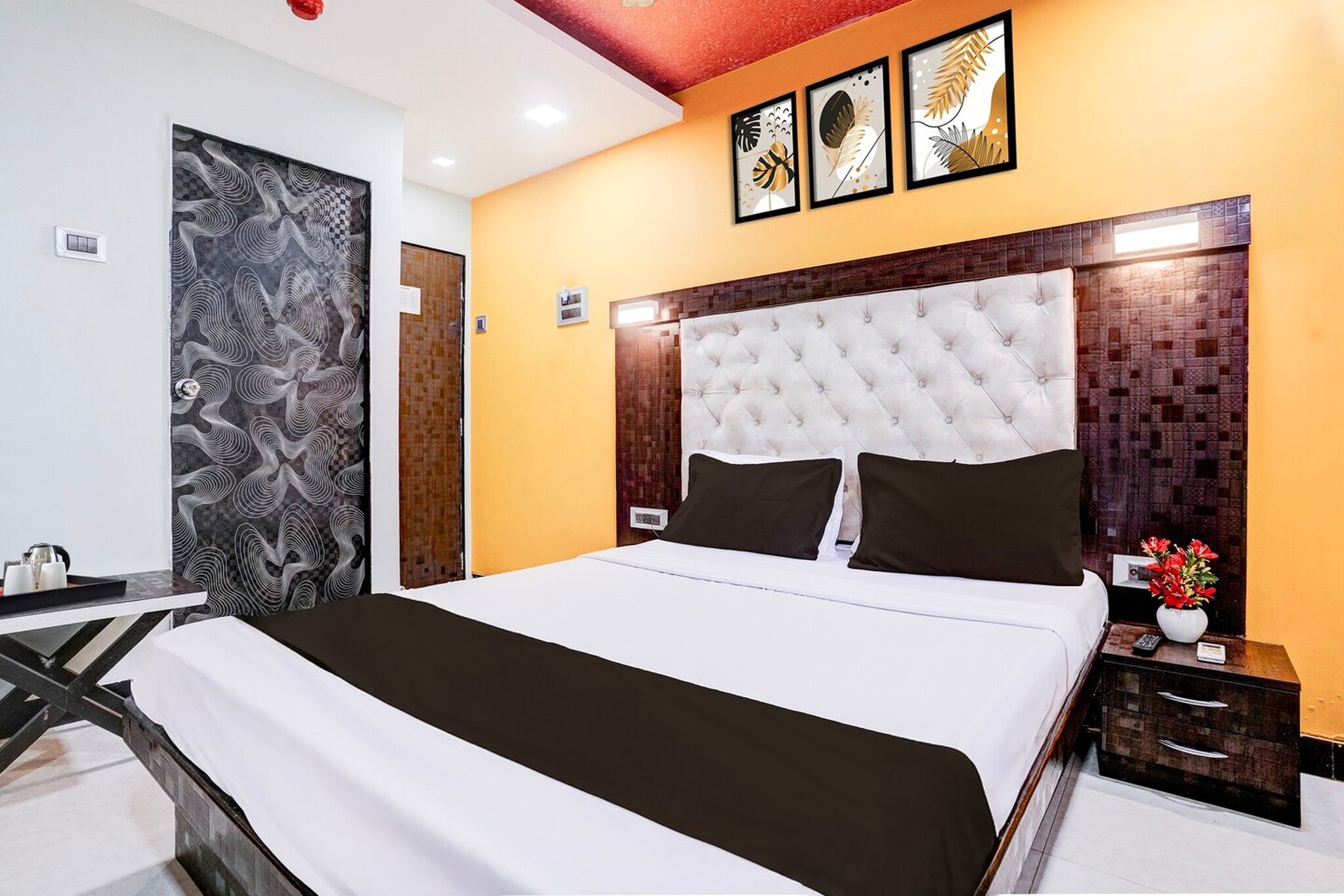 Comfortable Accommodations: Super Collection O Asalpha near International Airport in Mumbai offers 3-star comfort with air-conditioning, private bathrooms, work desks, and seating areas. Each room includes free toiletries, bath or shower, TV, tiled floors, and a wardrobe.

Essential Facilities: Guests enjoy free WiFi throughout the property, continental and Ã  la carte breakfast options, and a welcoming reception staffed with English and Hindi speakers.

Convenient Location: Located 3 km from Chhatrapati Shivaji International Airport, the hotel is near Phoenix Market City Mall (4 km), Powai Lake (6 km), and other attractions.

Unmarried couples are warmly welcome at this property.

Guests with local ID proof are warmly welcome.

Apologies, but we are currently unable to host foreign nationals at this property.

Early Check-In Policy: A full dayâ€™s room rate will be charged for check-ins before 6:00 AM. Complimentary early check-in is available between 6:00 AM and 10:00 AM, subject to room availability.

Check-in is only available to guests aged 18 and above. Please provide a government-issued ID to confirmÂ yourÂ age.
