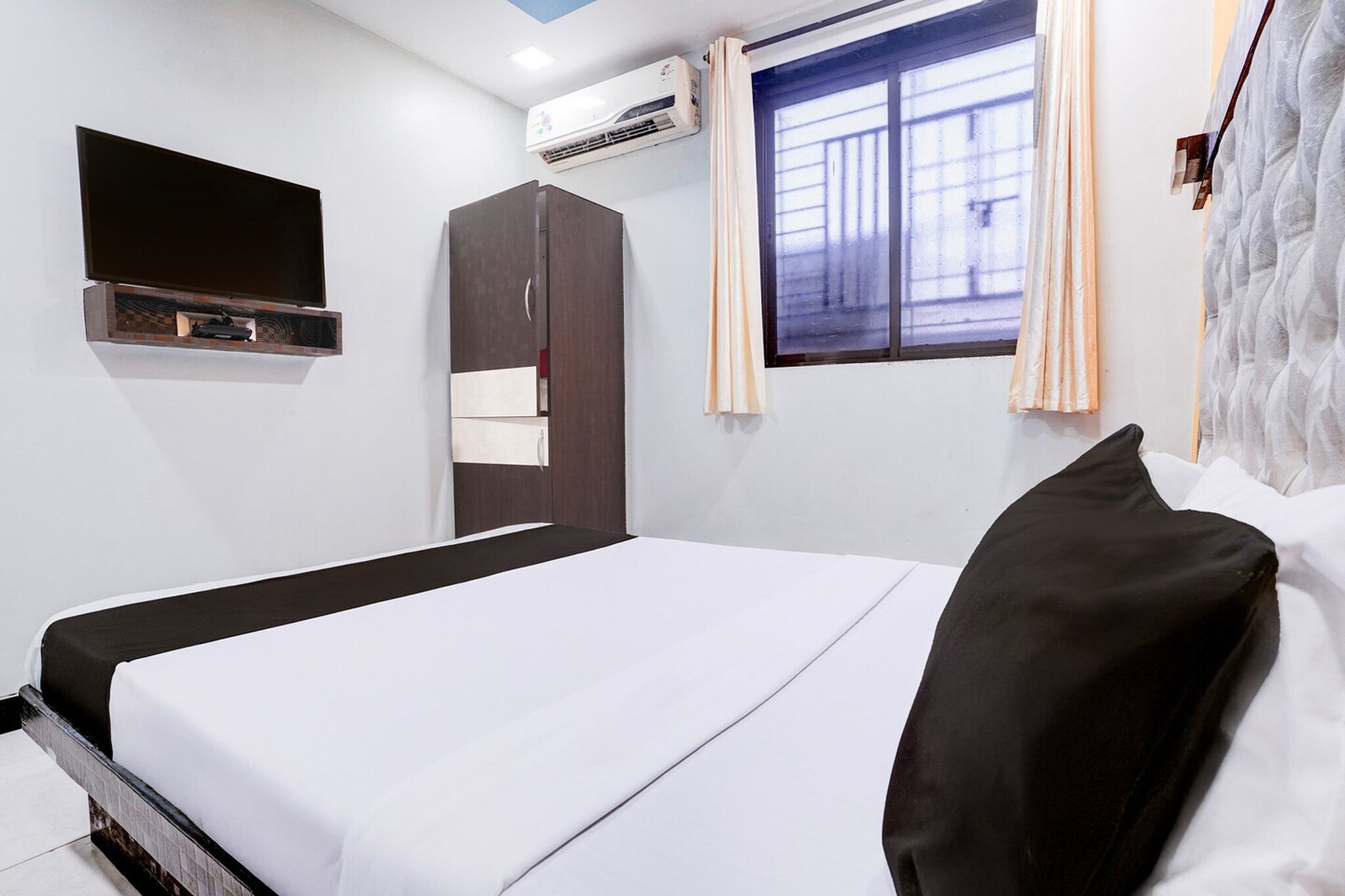 Collection O Asalpha near Airport