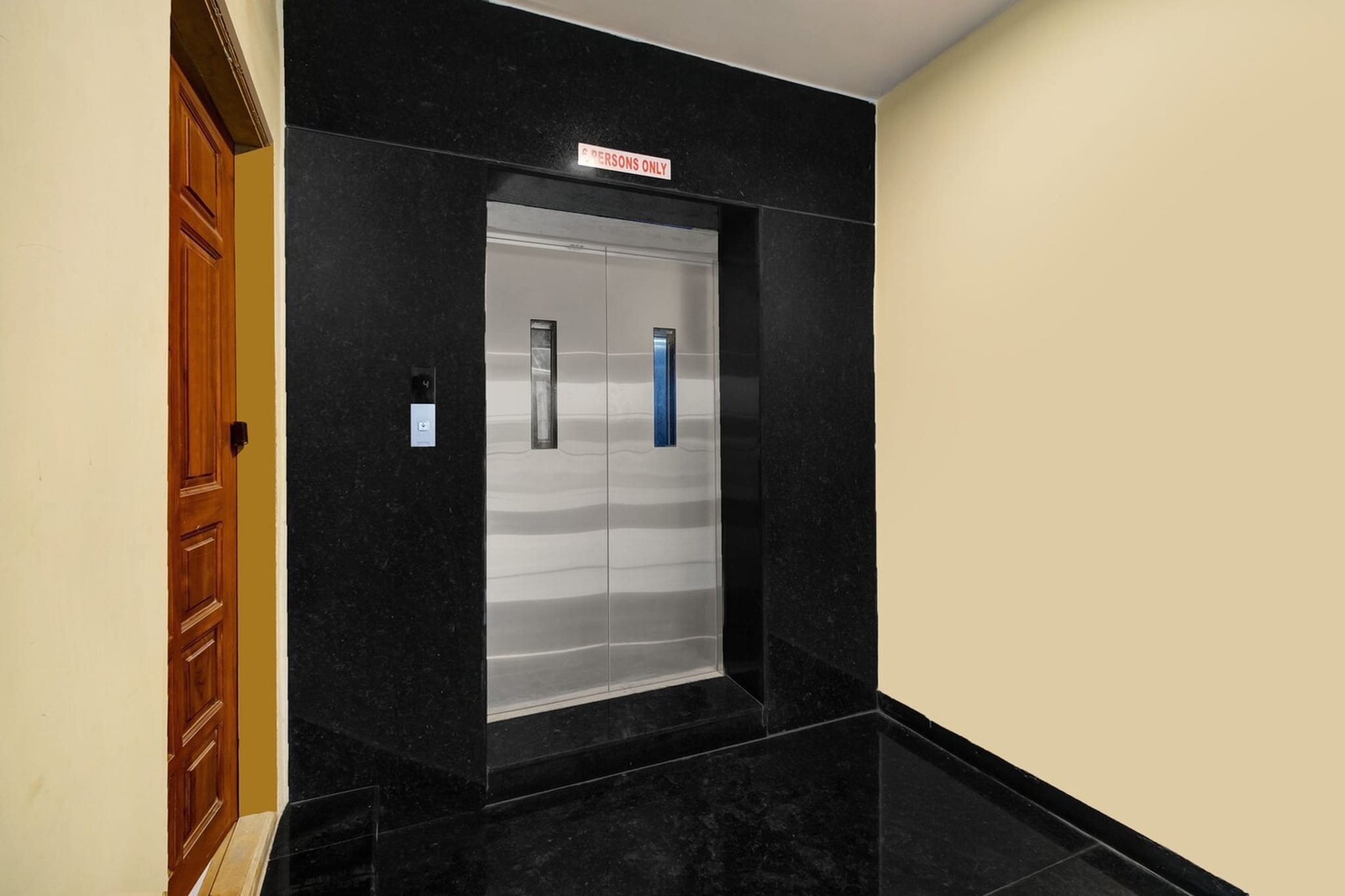 Hotel O Murali Nagar Near NAD Junction