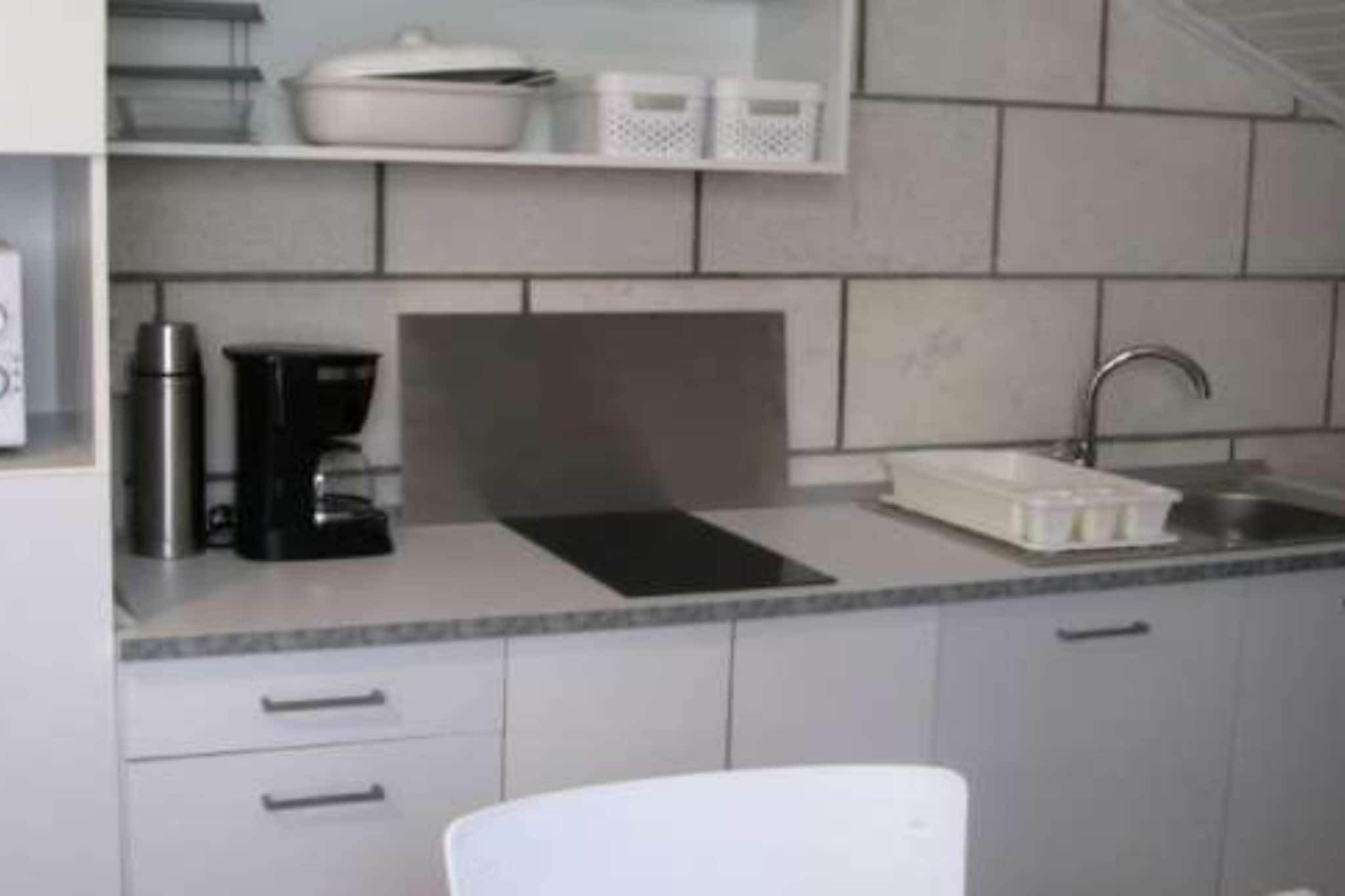 Two Bedroom Apartment With Balcony And Sea View-Im Freien