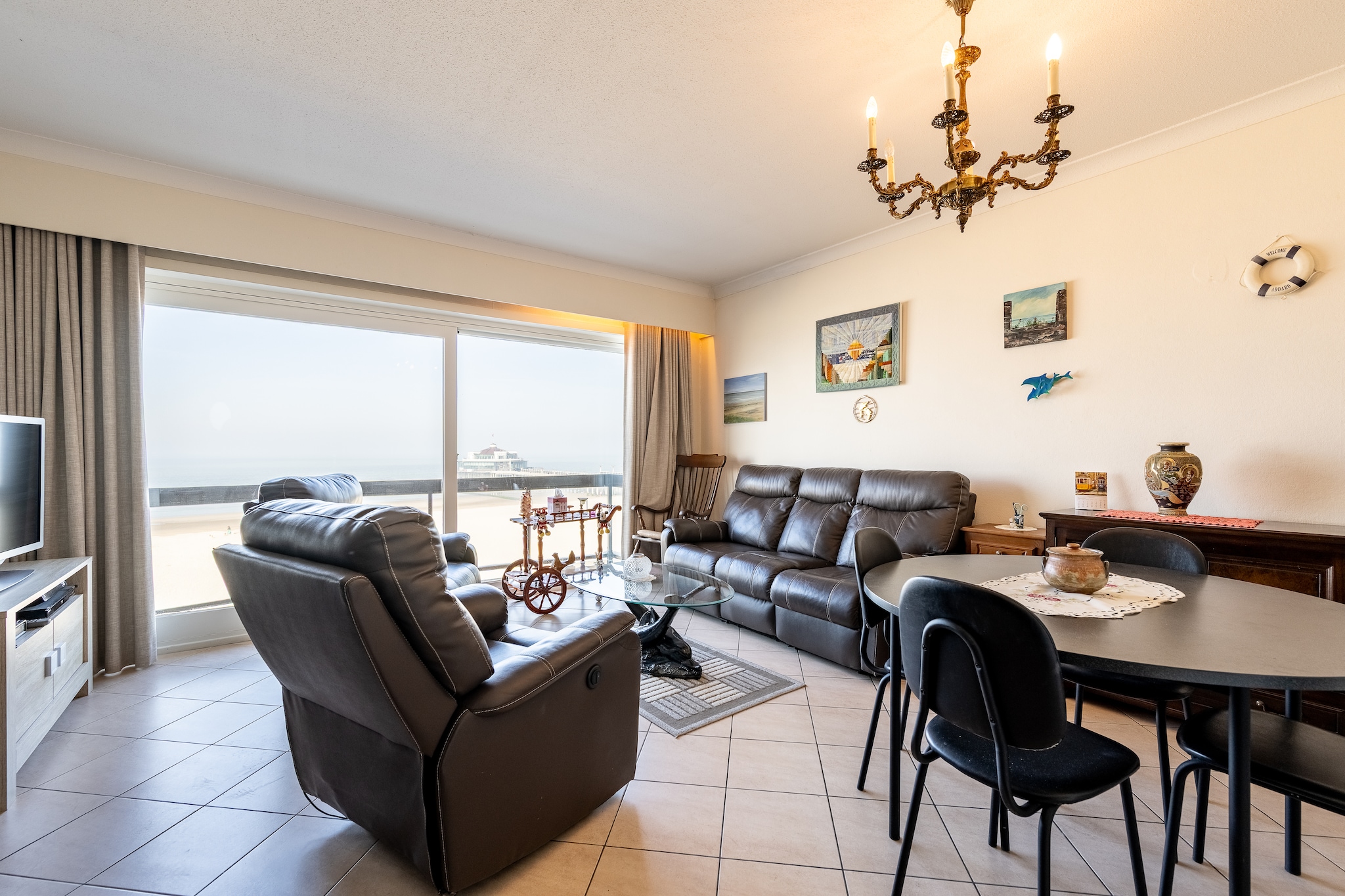 MALIBU BEACH I 4-Woonkamer