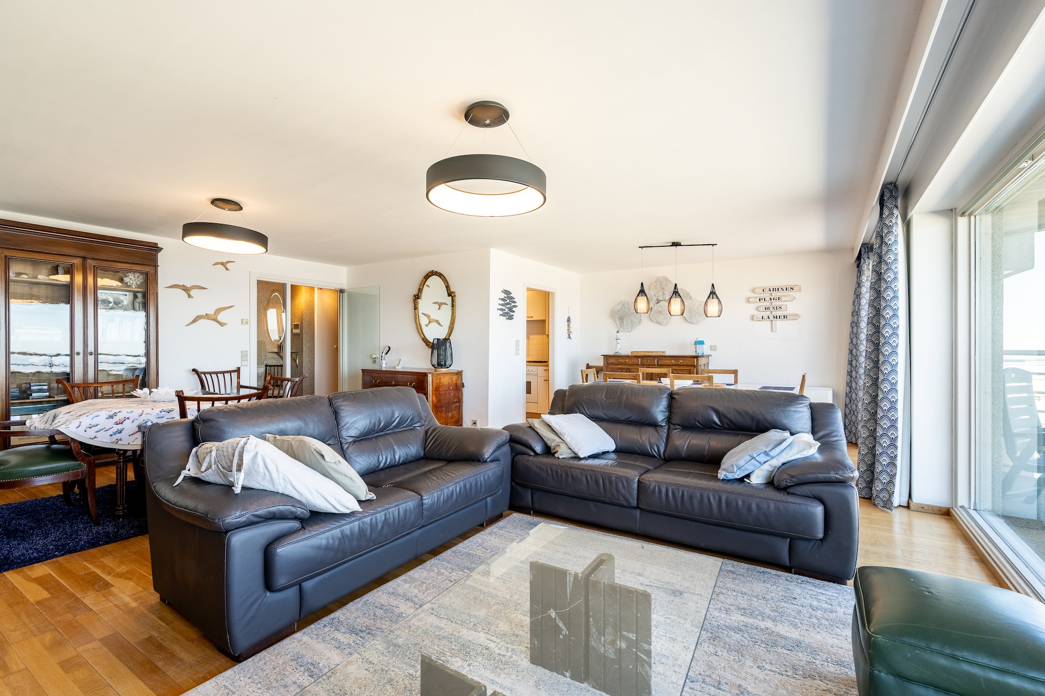 SEAFLOWER 9-Living room