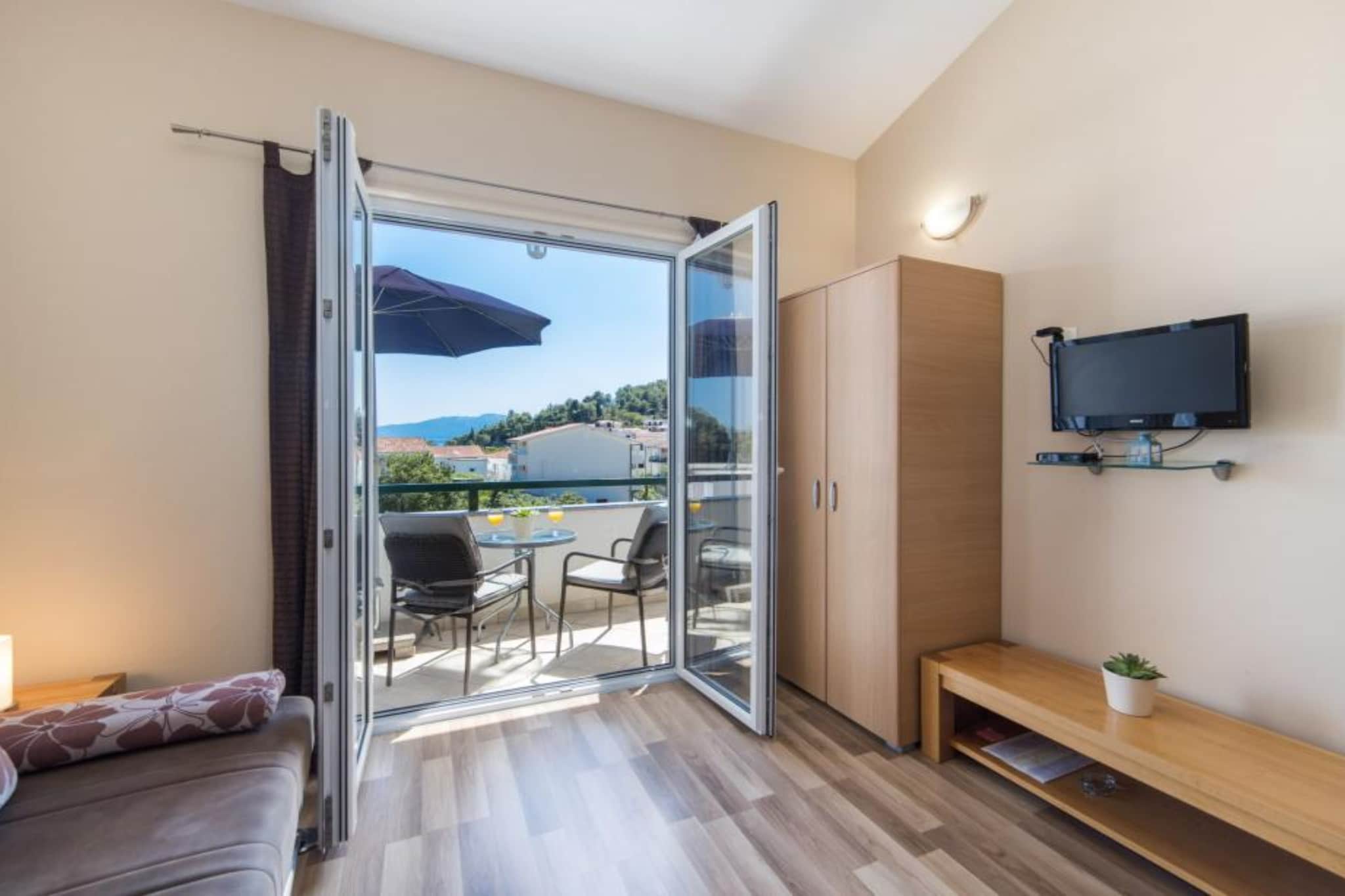 Apartments Nmn - Studio Apartment with Balcony 3-Außenbereich