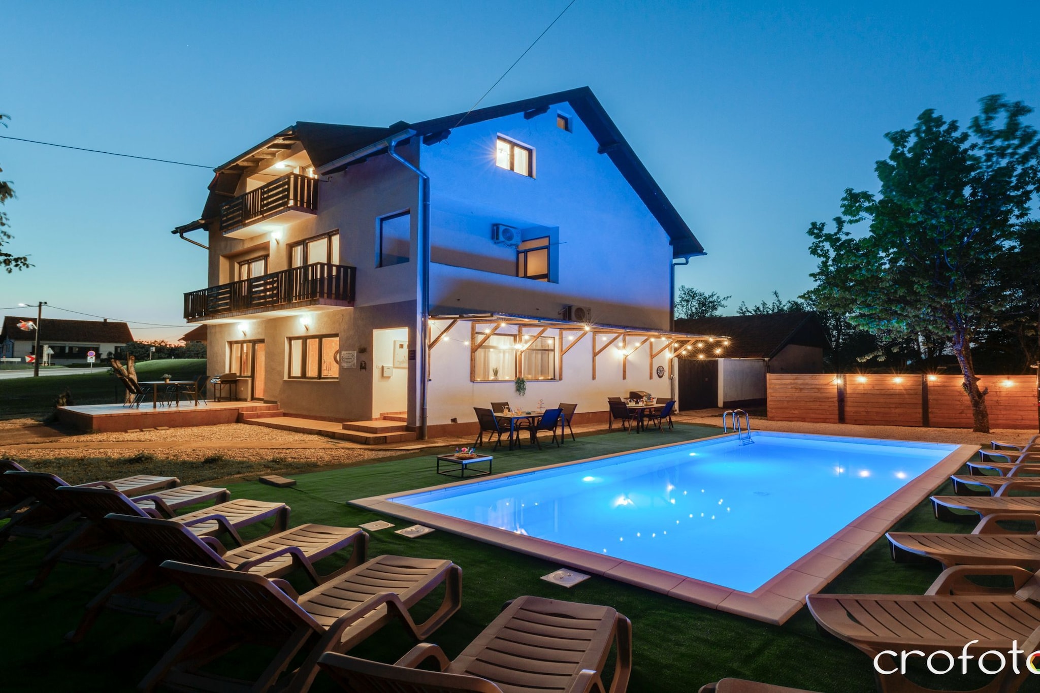 Apartments Villa Mavi-Two Bedroom Apartment  Ground floor A1-Schwimmbad