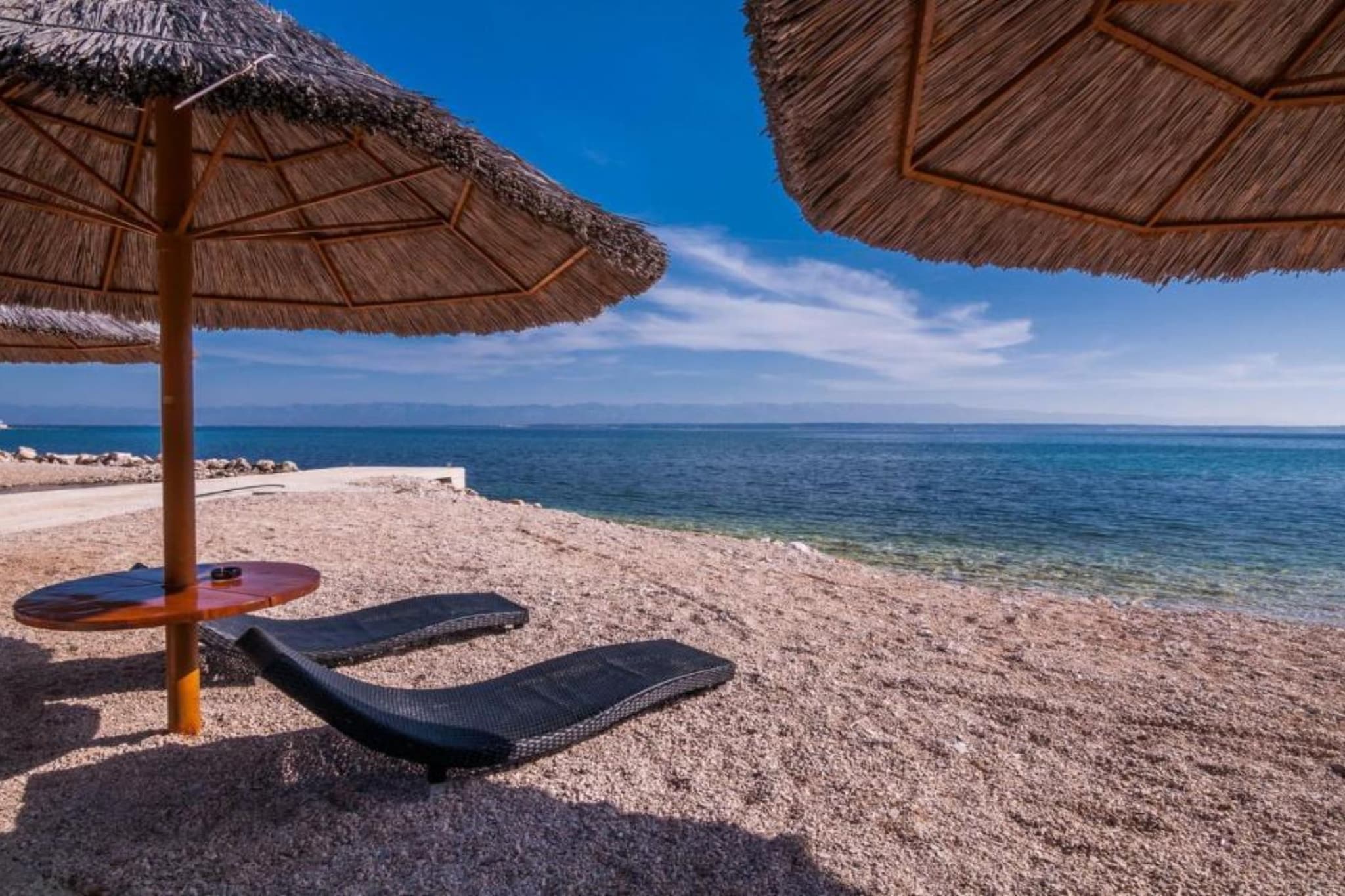 Seaside Oasis Apartments on Island Ugljan - One Bedroom Apartment with Terrace (owner Cvita 2)-Sfeer