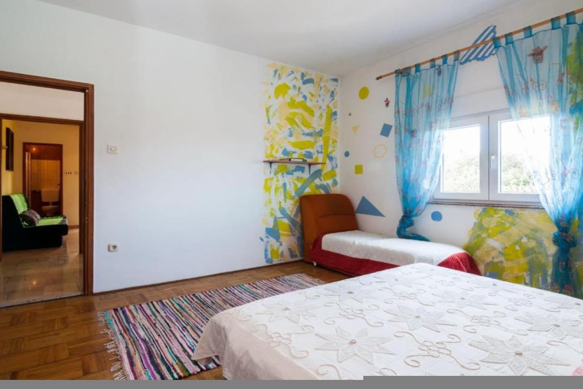 Seaside Oasis Apartments on Island Ugljan - One Bedroom Apartment with Terrace (owner Cvita 2)-Slaapkamer