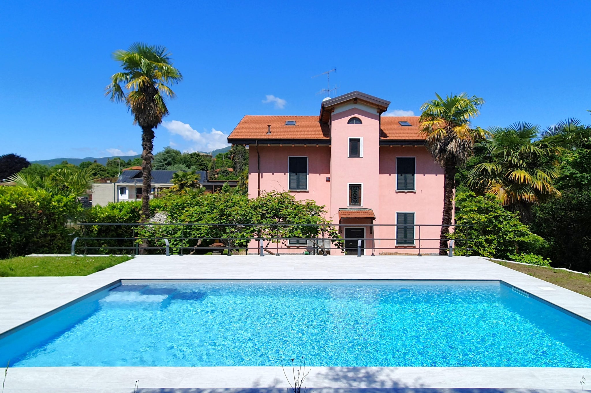 poolofhouse
