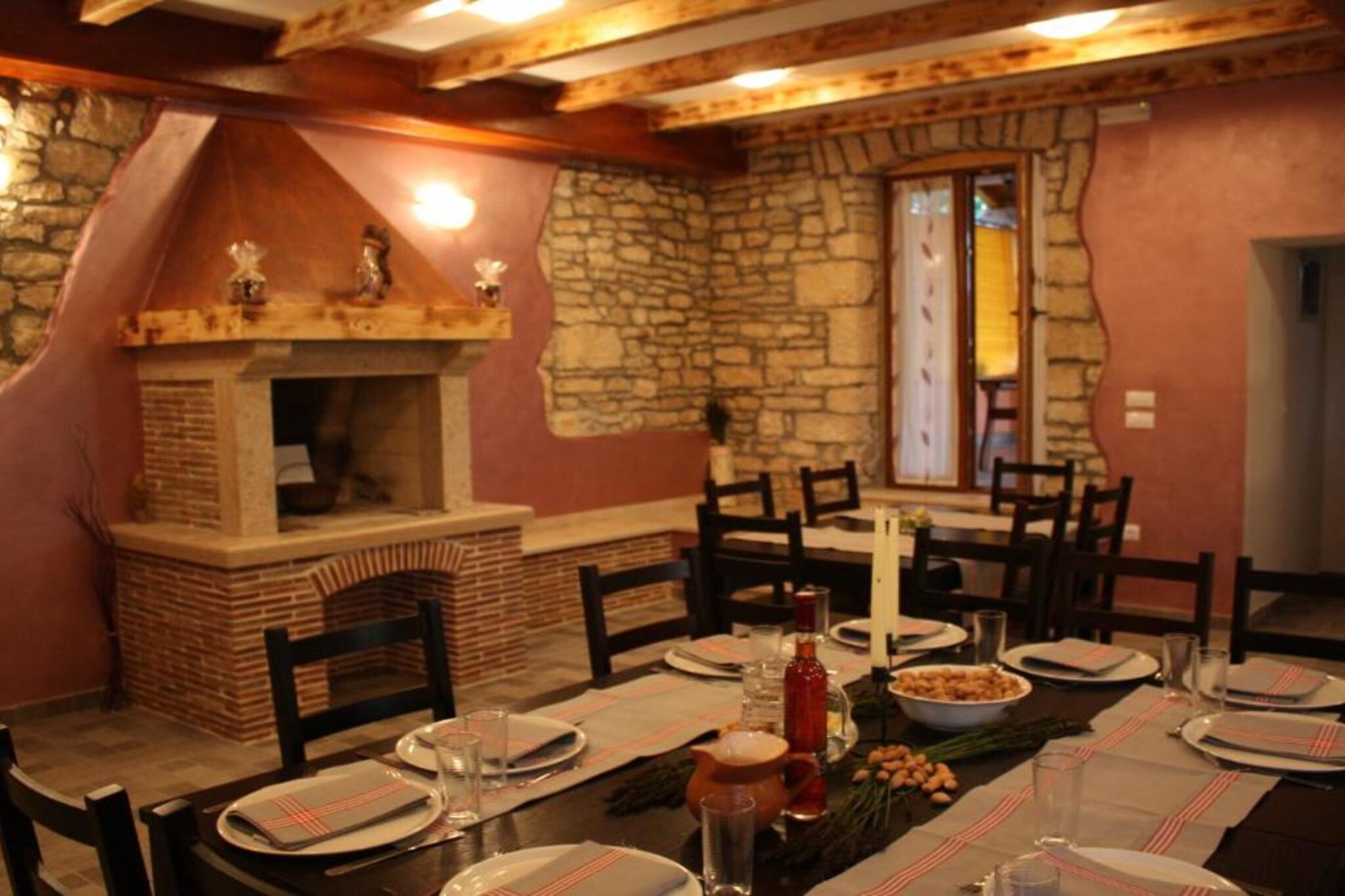 Authentic Istrian Rooms for Unforgettable Stays - Double Room with Balcony-Facilities