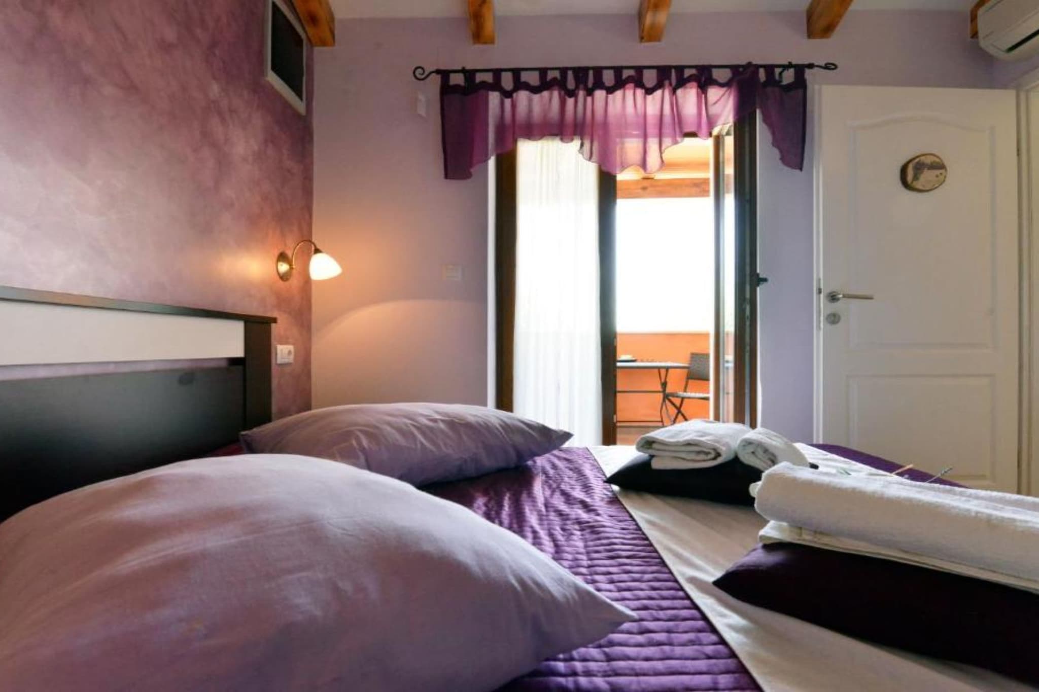 Authentic Istrian Rooms for Unforgettable Stays - Double Room with Balcony