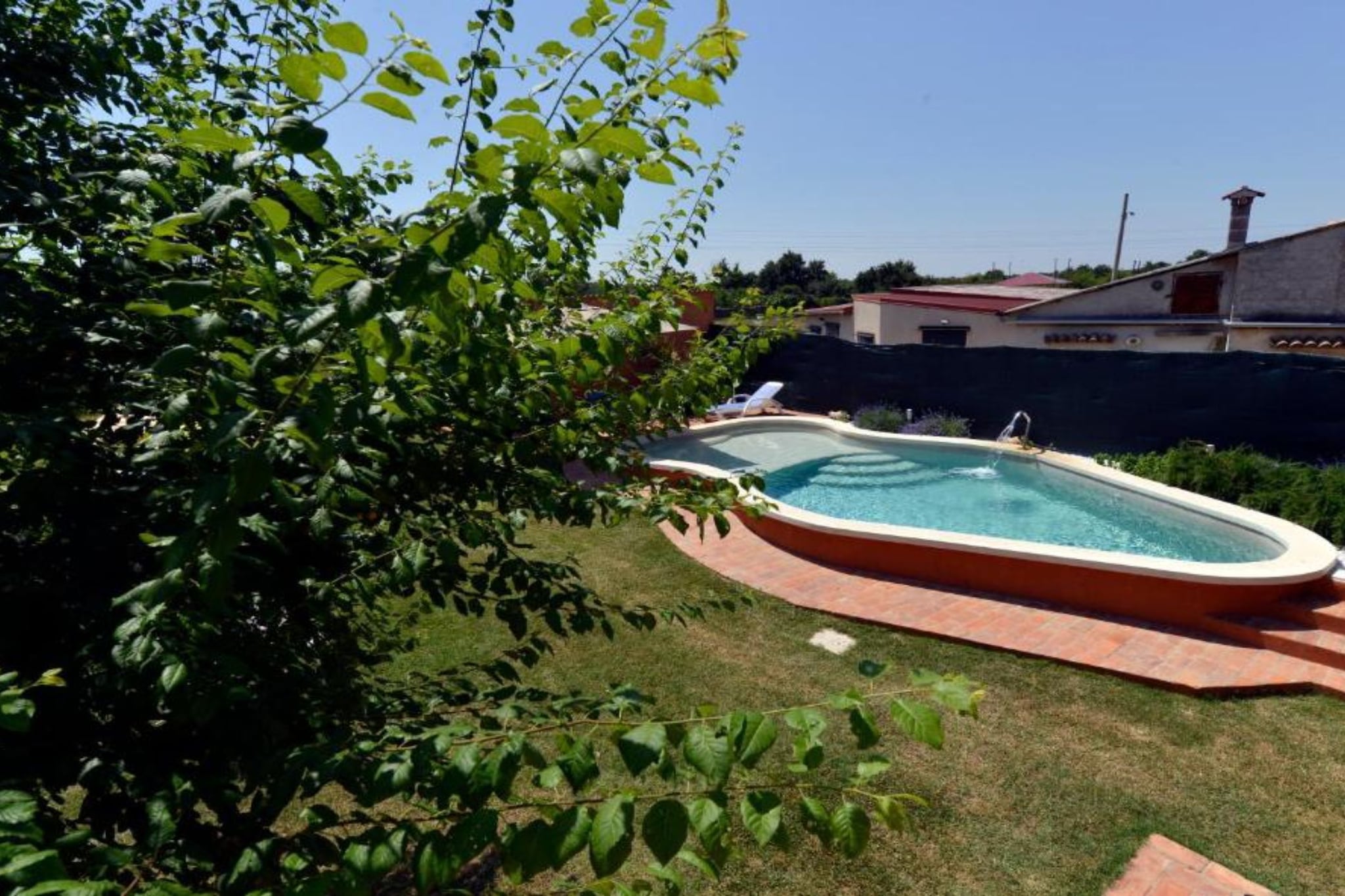 Authentic Istrian Rooms for Unforgettable Stays - Triple Room-Pool