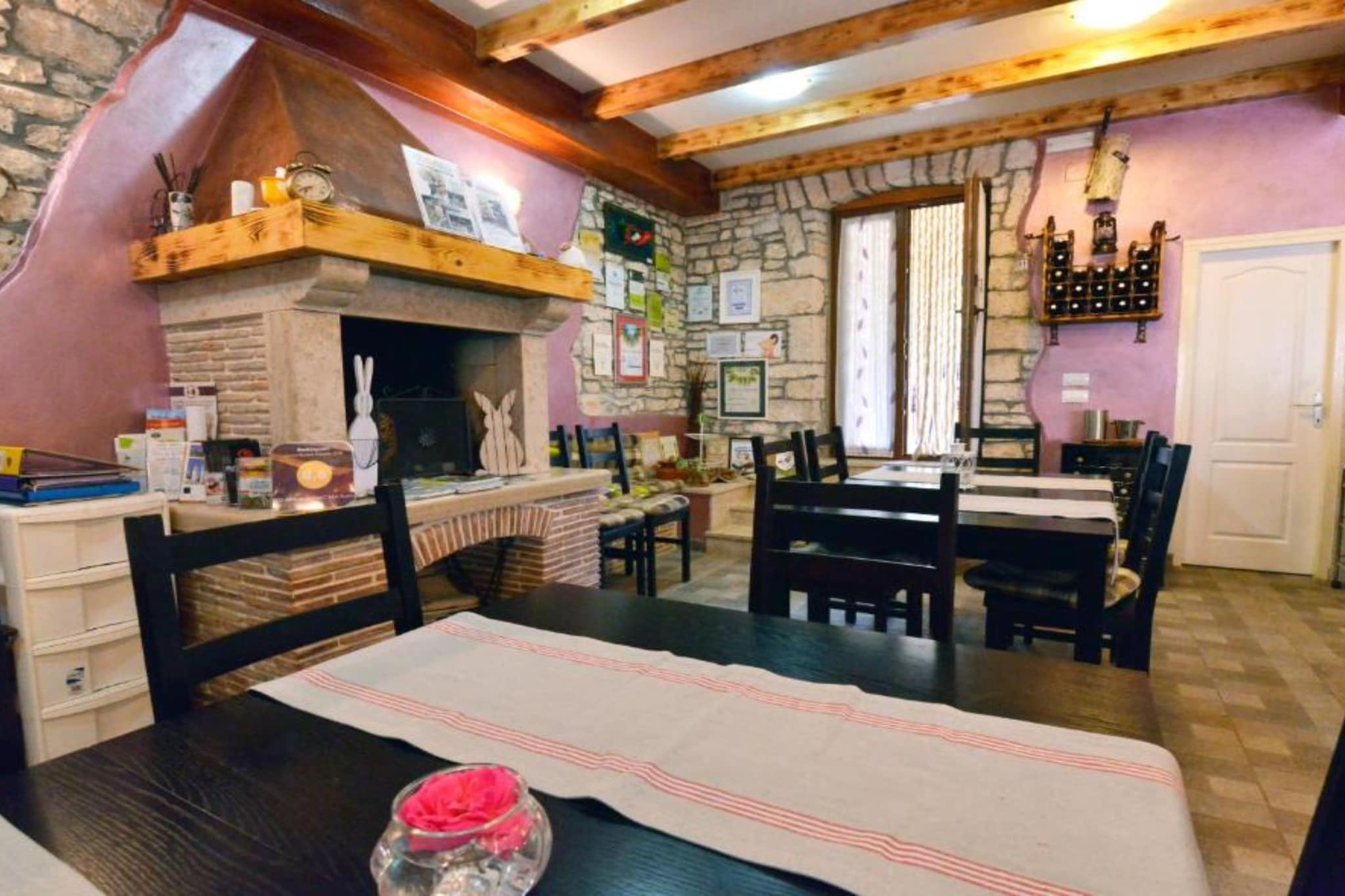 Authentic Istrian Rooms for Unforgettable Stays - Triple Room-Facilities