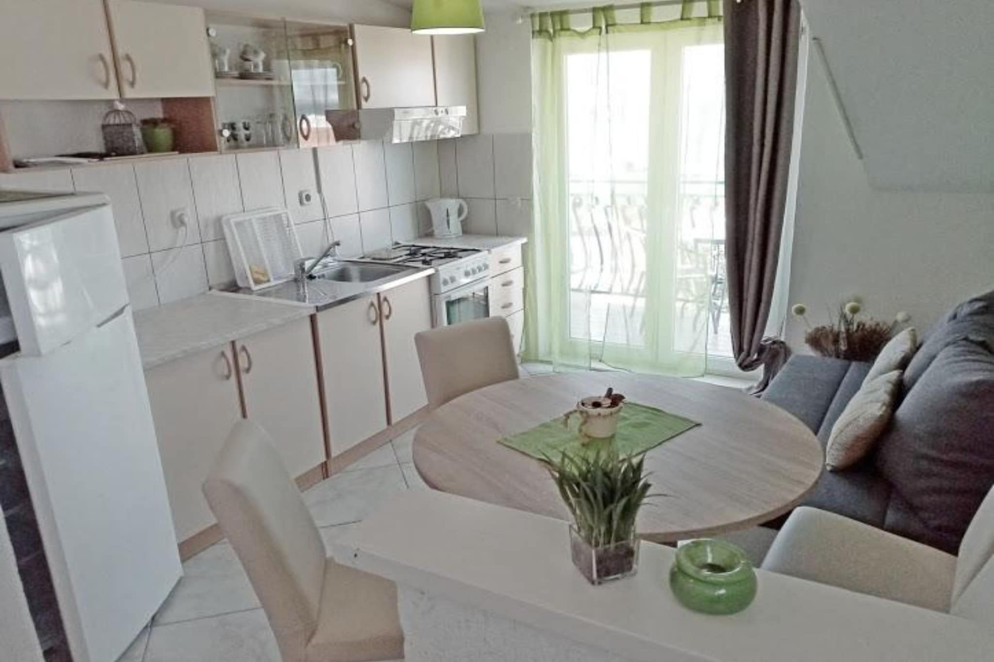 Apartments Silva - Two Bedroom Apartment with Balcony and Sea View-Cuisine