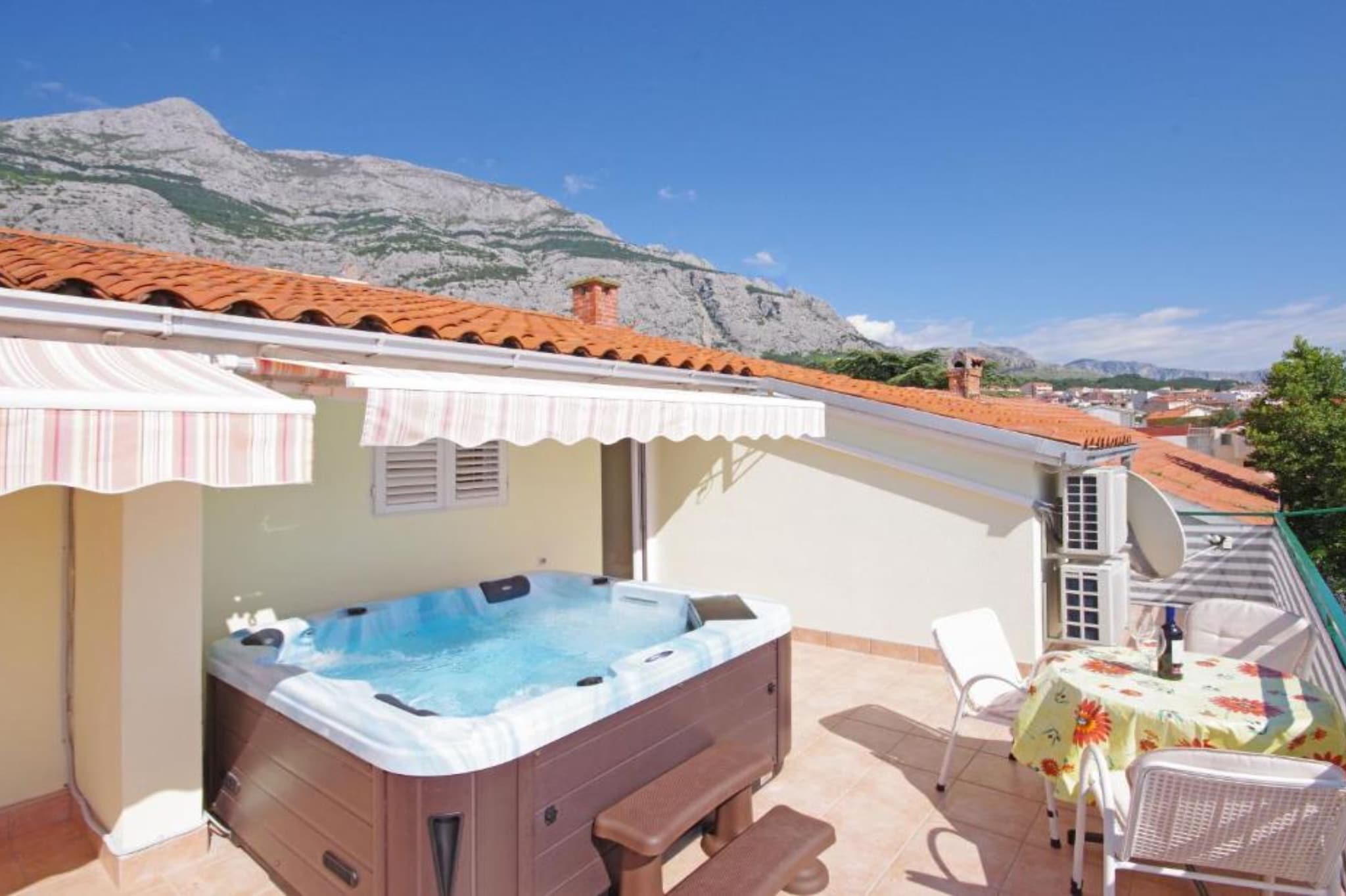 Apartments Ribarević - Three Bedroom Apartment With Terrace and Sea View-Swimming pool