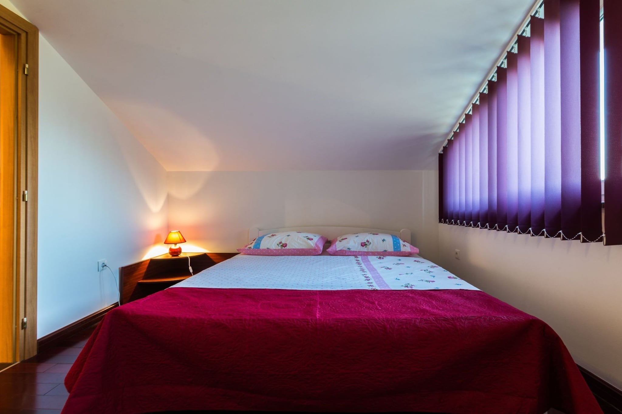 Elegant and Lavish Leisure Apartments Zadar with Outdoor Pool  - One Bedroom Apartment (owner Marasca)-Slaapkamer