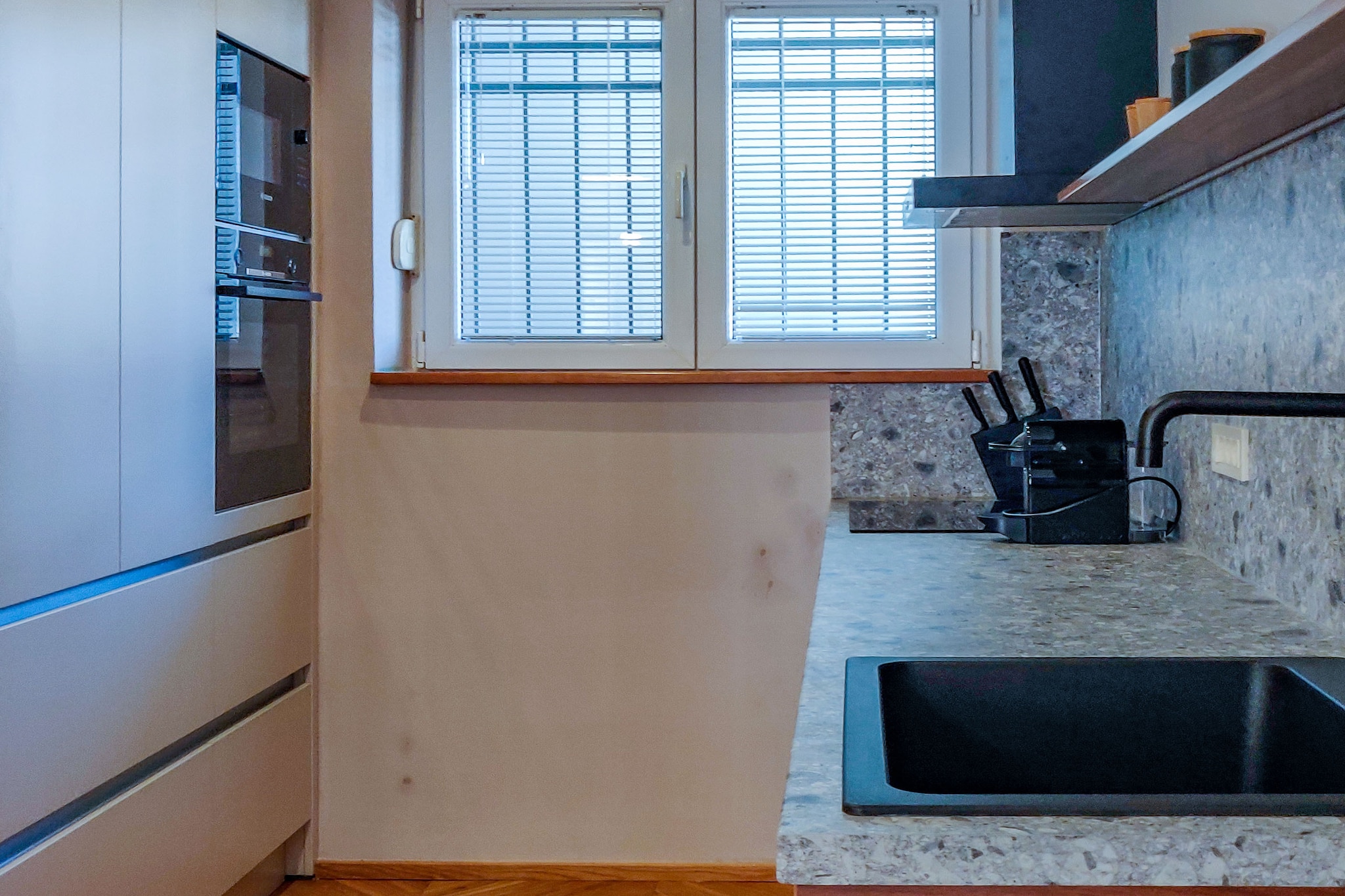 Downtown Zadar Stylish and Sophisticated Apartments - One Bedroom Apartment (owner 1-jednosobni)-Keuken