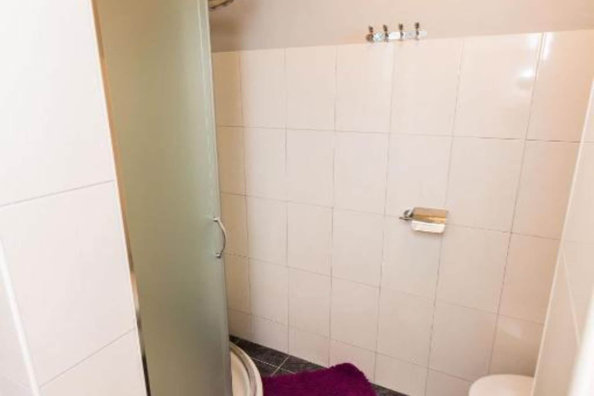 Modern Apartments in Zadar with Private Terrace - One Bedroom Apartment with Terrace-Salle de bain