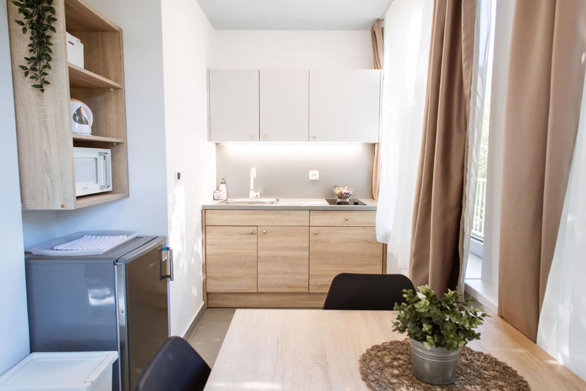 Stylish Apartments with Osijek Near Top Attractions - Standard Studio Apartment  - Maks 3-Keuken
