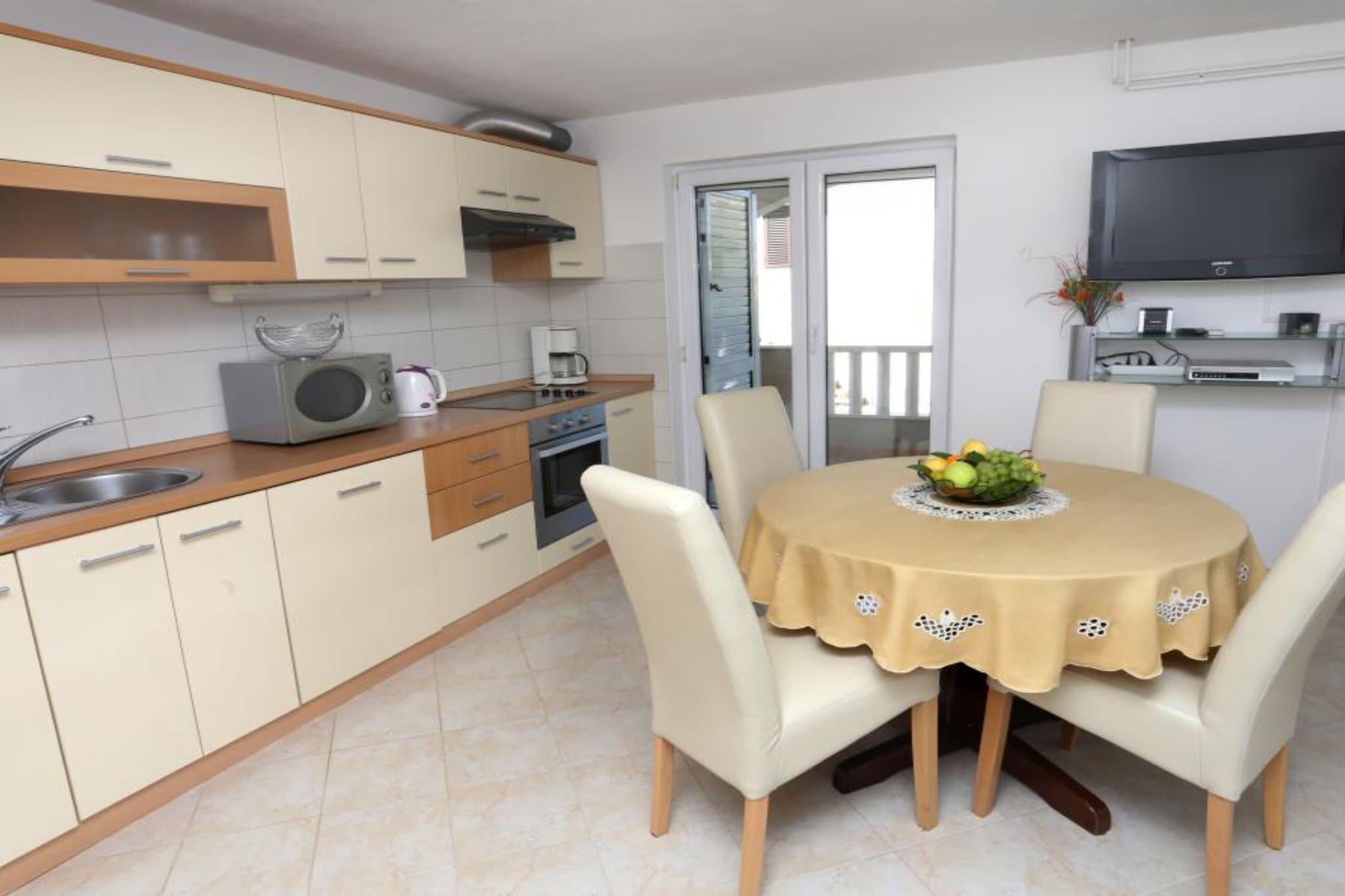 One-Bedroom Apartment With Terrace And Sea View (A1)