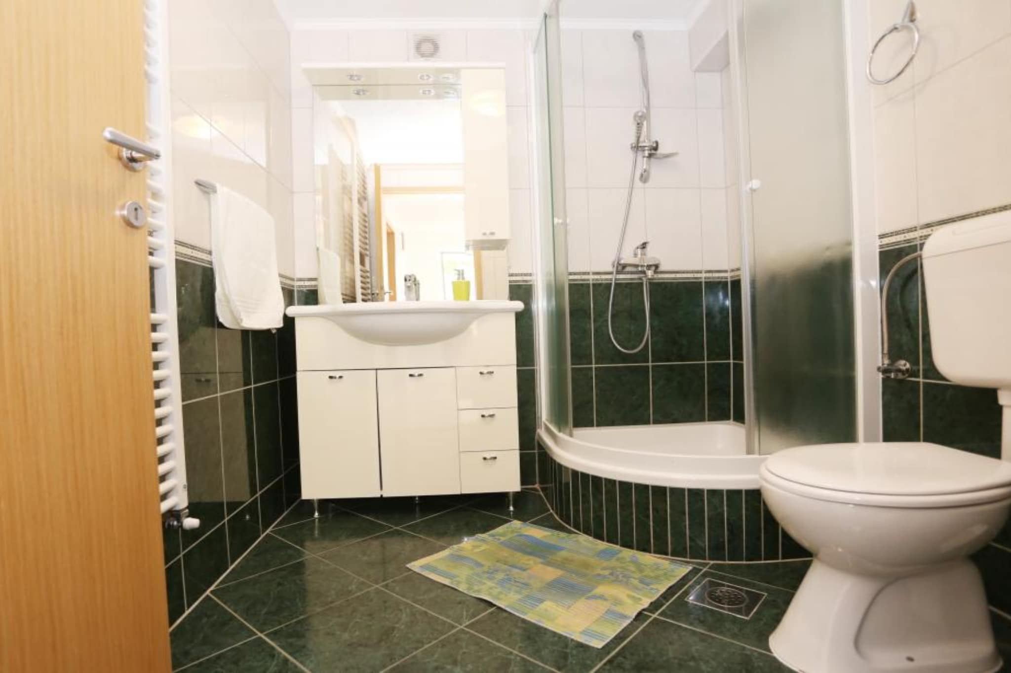 One-Bedroom Apartment With Terrace And Sea View (A1)-Badkamer
